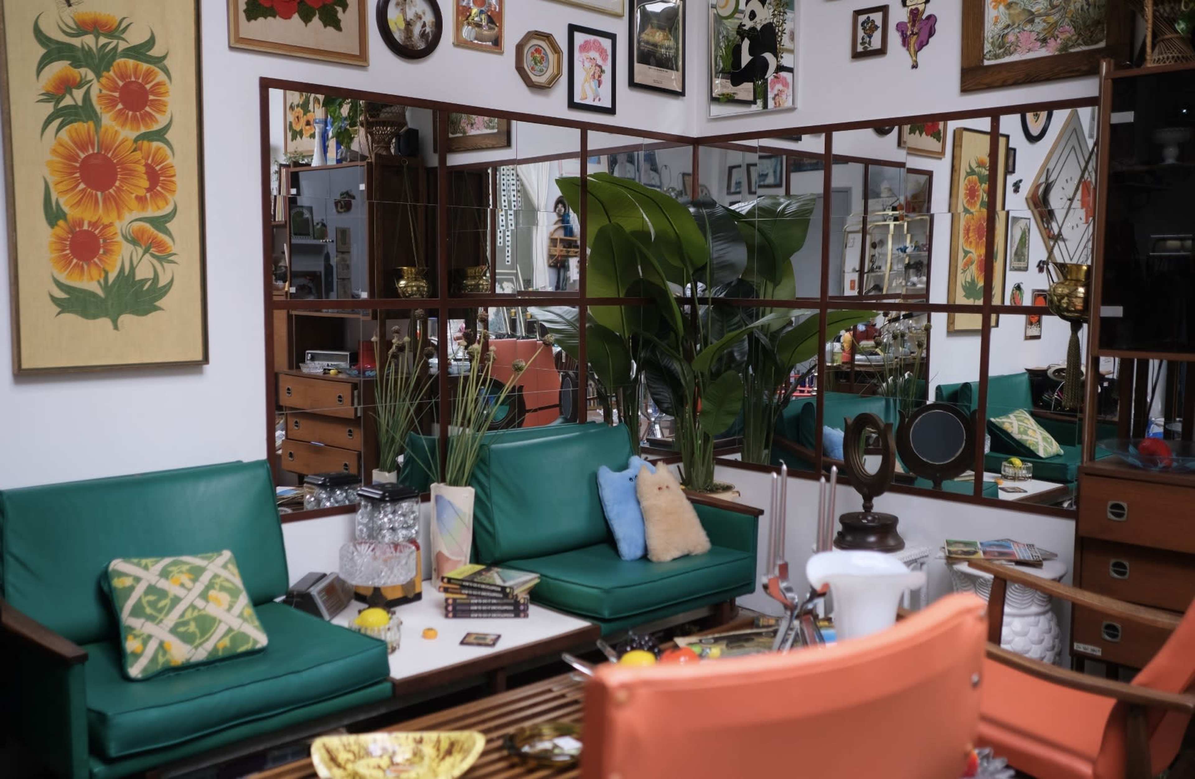 Bright Vintage Studio with Skylight and Mid-Century Charm in Queens Image in Long Island City, Long Island City, NY