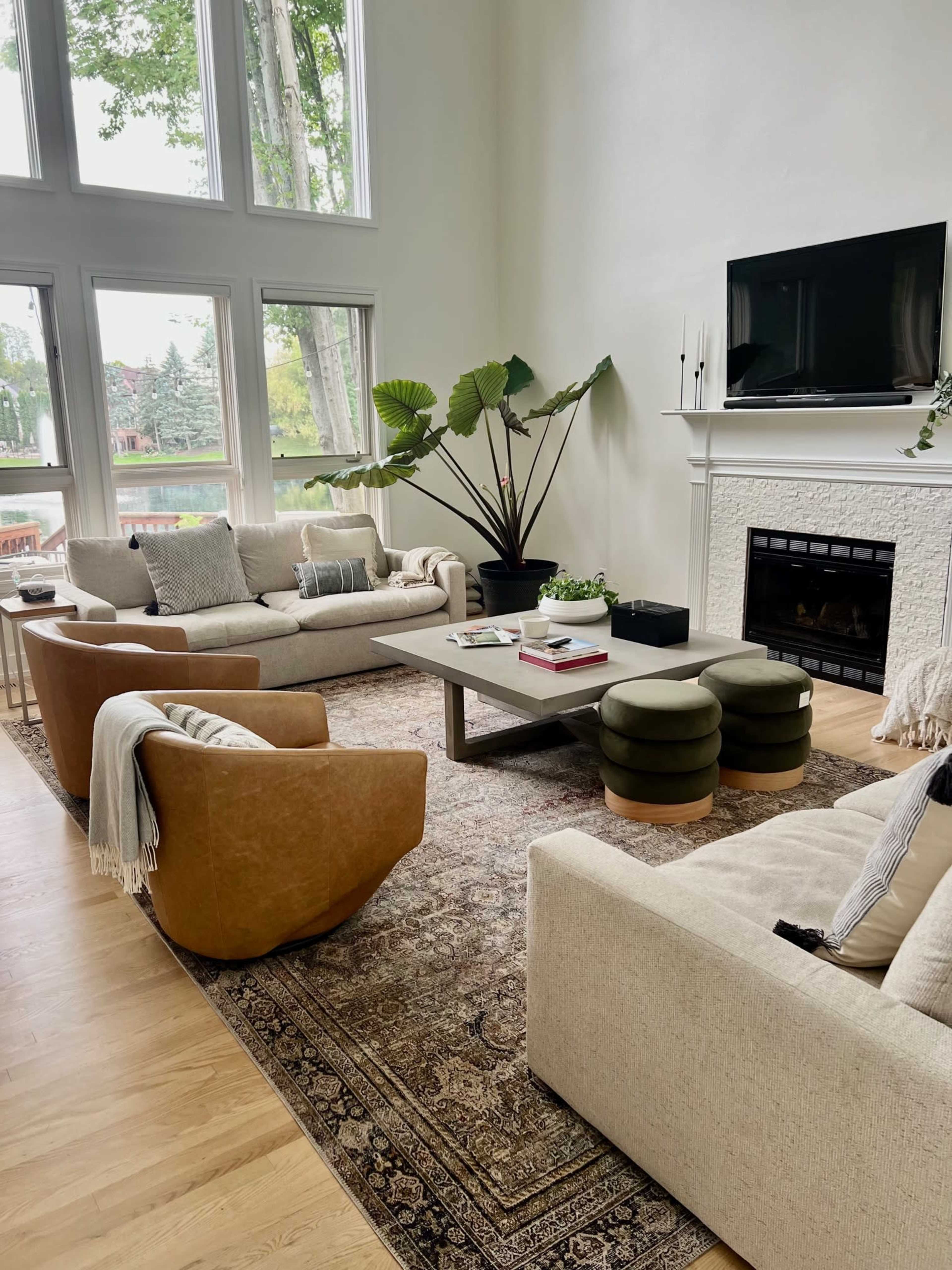 Classic Suburban Home with Natural Light & Scenic Views Image in Commerce Charter Twp, COMMERCE TOWNSHIP, MI