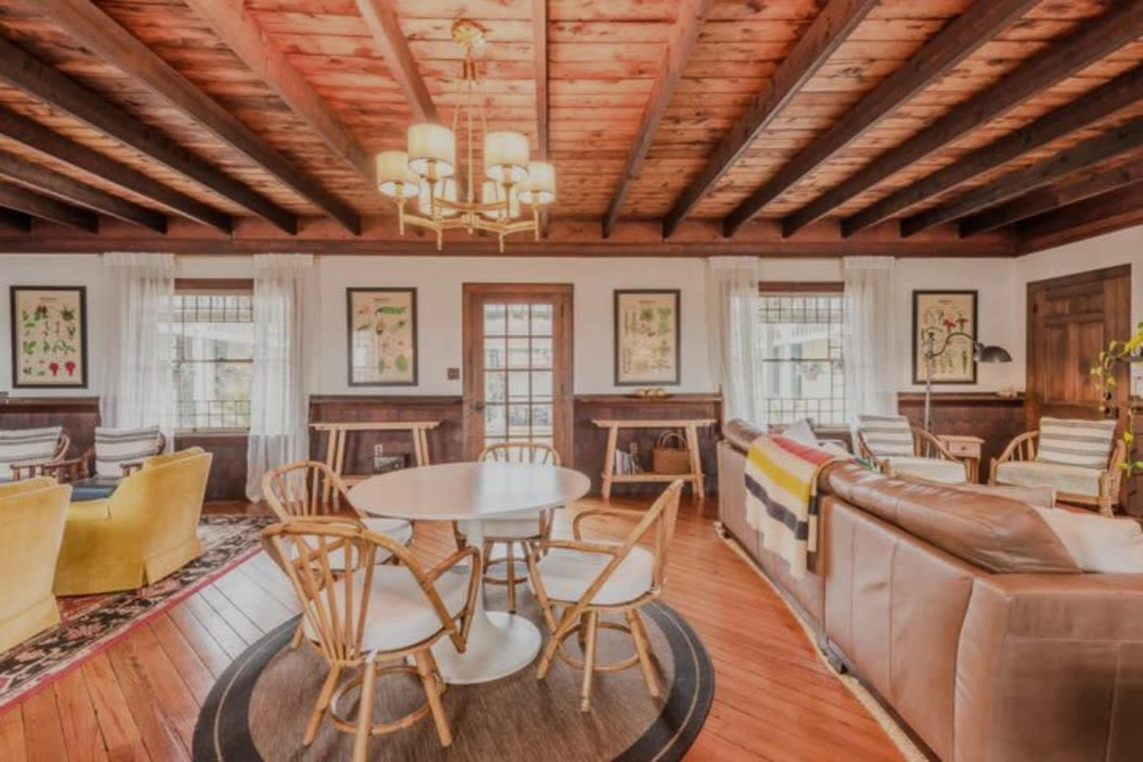 Historic Coastal Cottage with Vintage Remix Vibes Image in , Long Branch, NJ