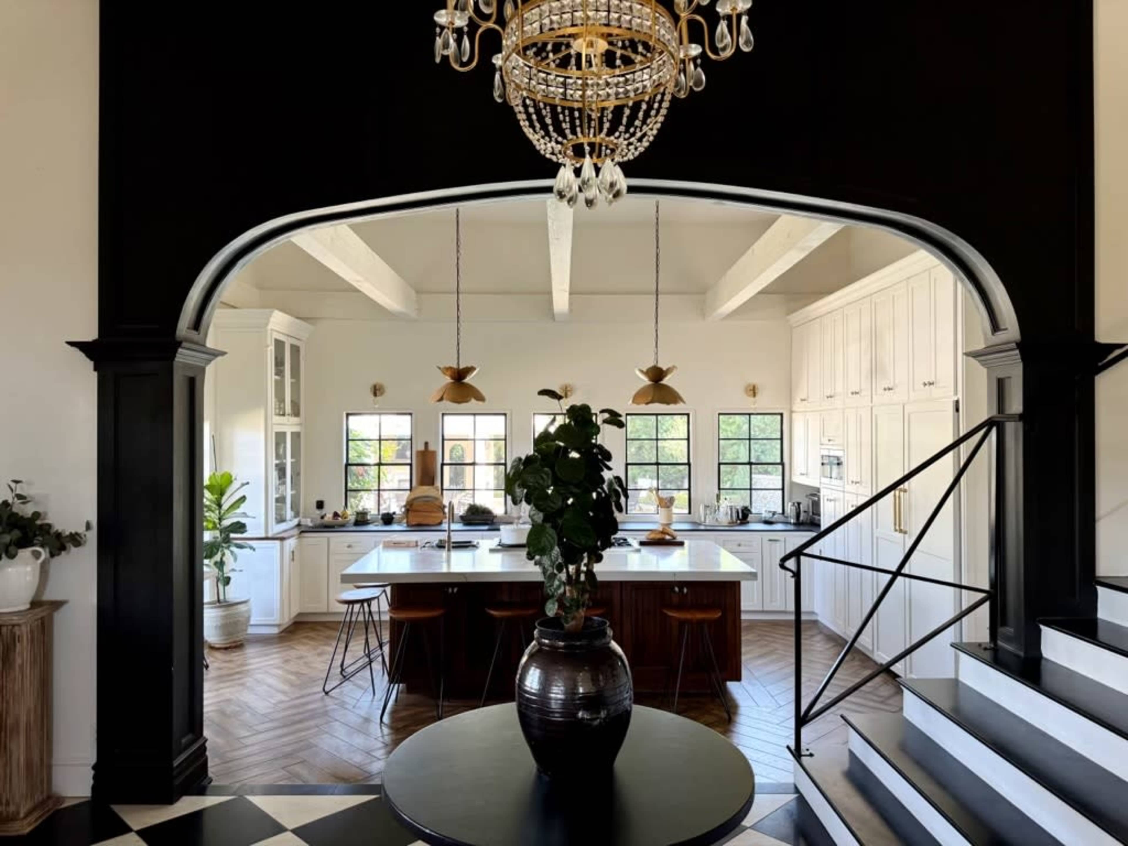 Luxurious 3-Level Home with Pool & Scenic Backyard for Photo Shoots Image in Orange, Orange, CA