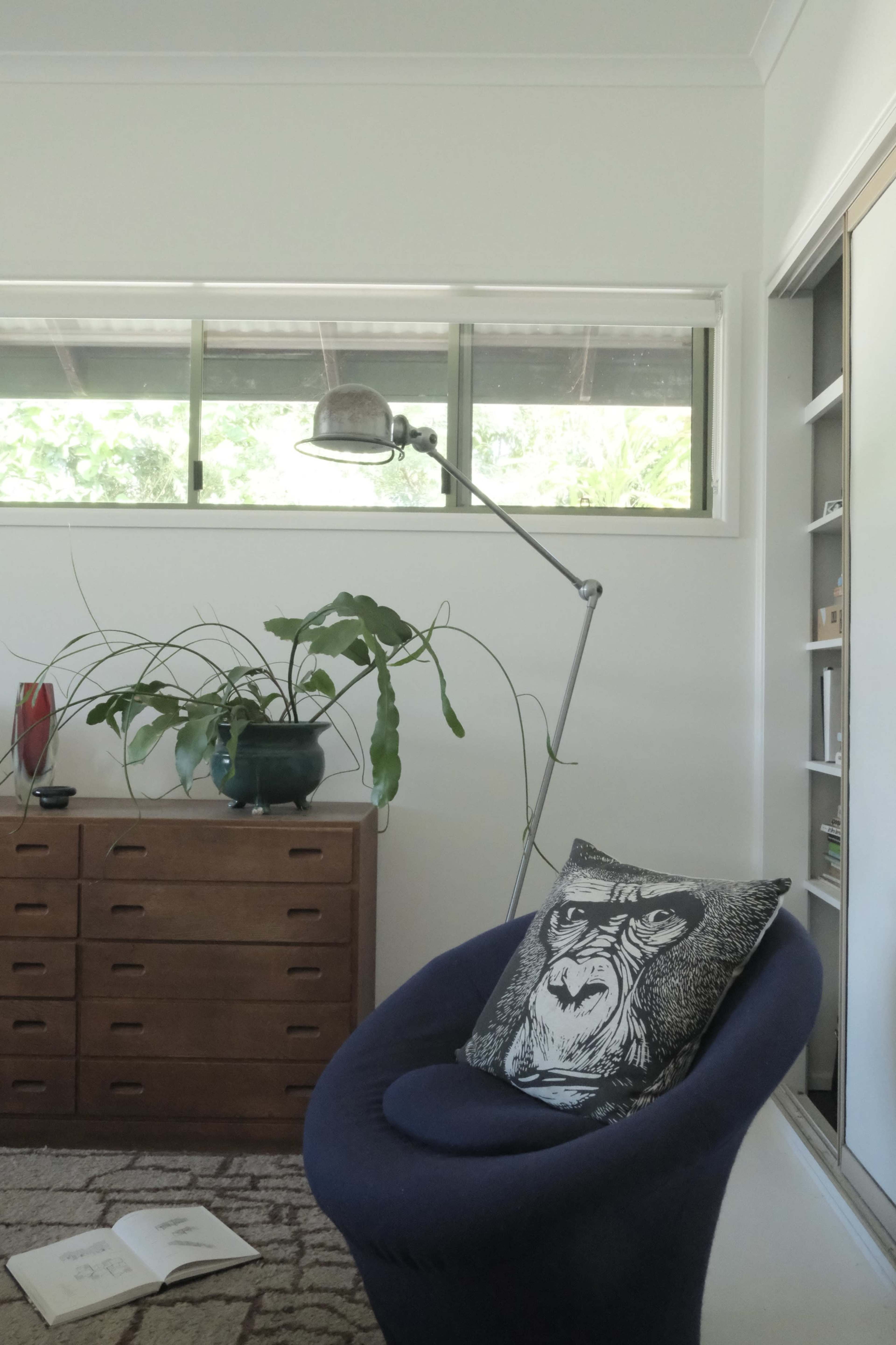 Light-Filled Coastal Home with Tropical Garden Image in Suffolk Park, Suffolk Park, NSW