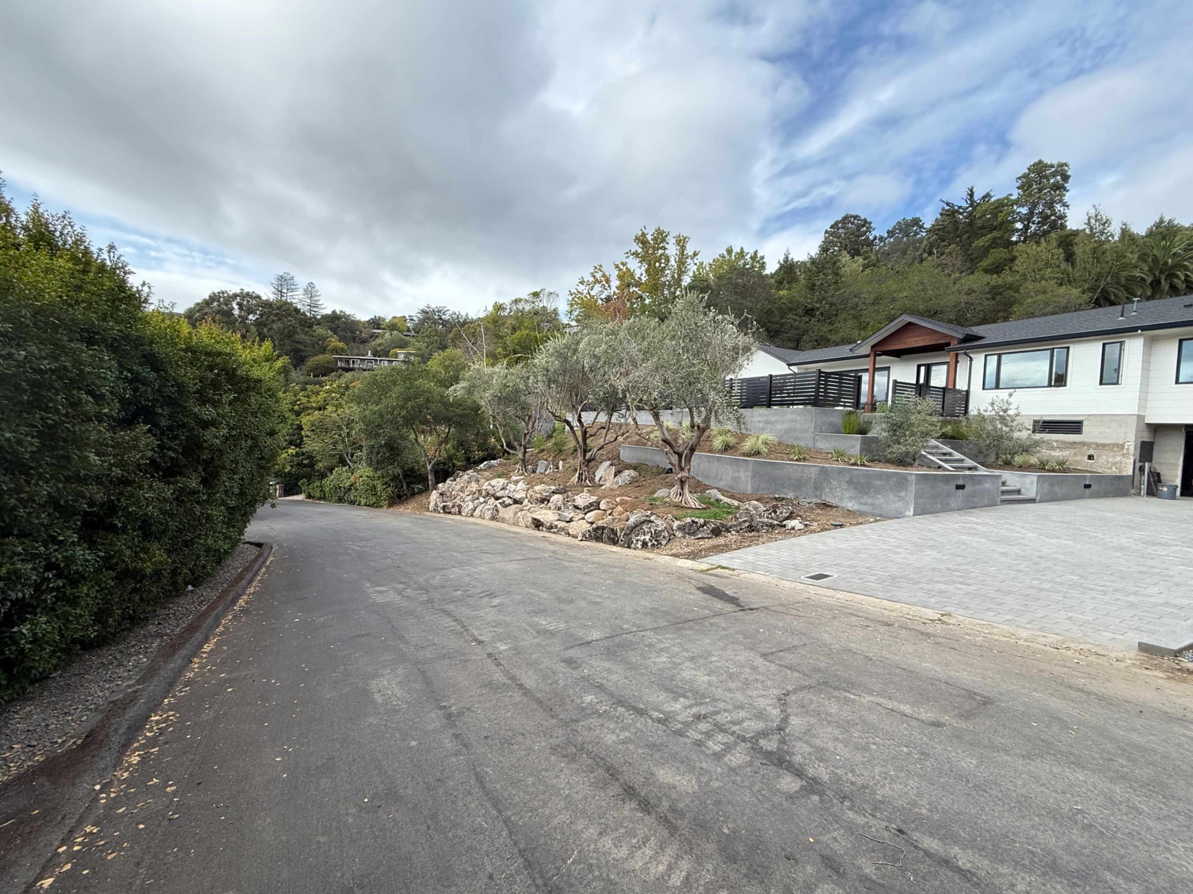 Resort-Style Marin Outdoor Space with Mountain Views Image in San Rafael, San Rafael, CA