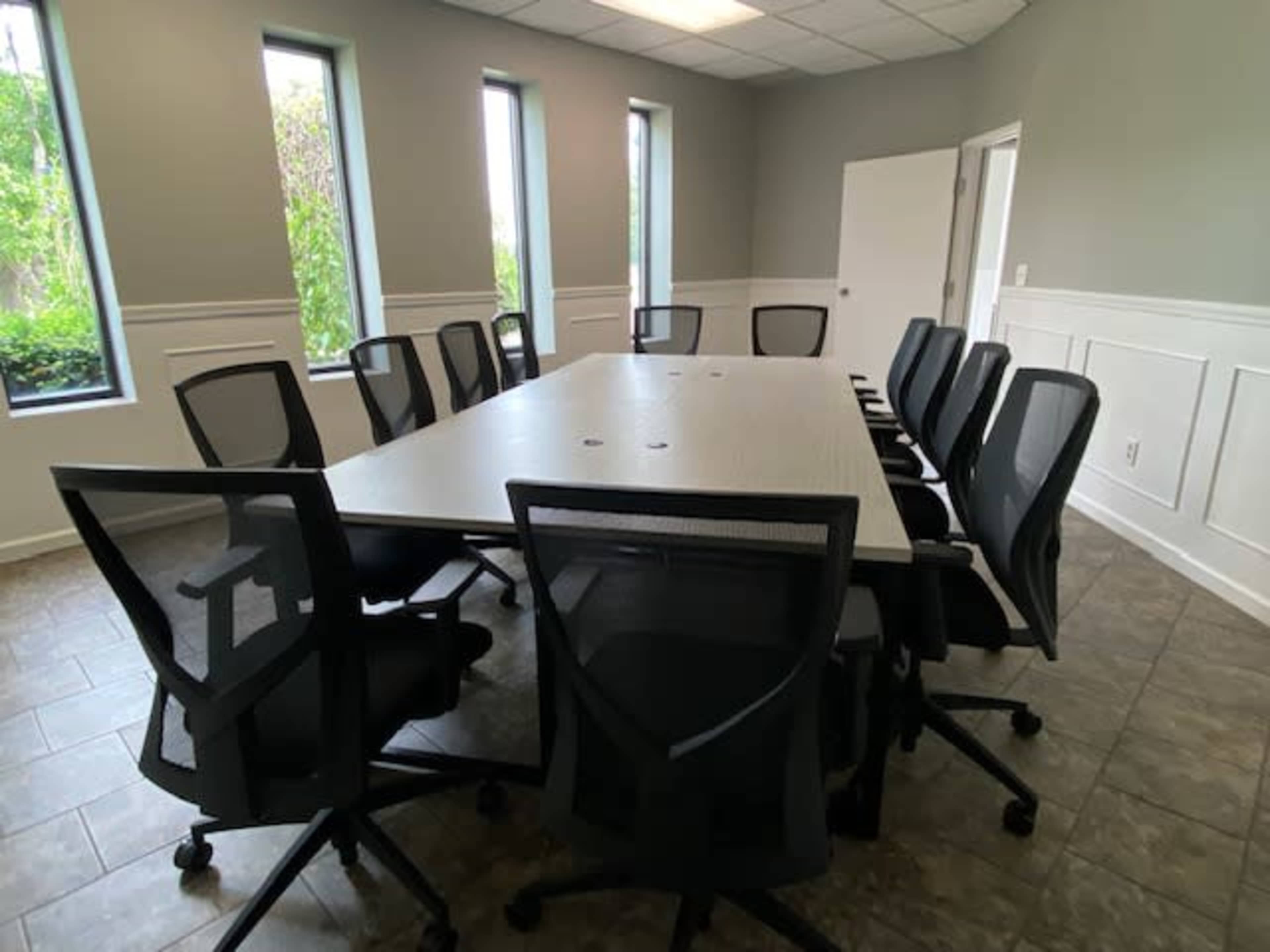Conference Room in Prime Location Image in Livonia, Livonia, MI