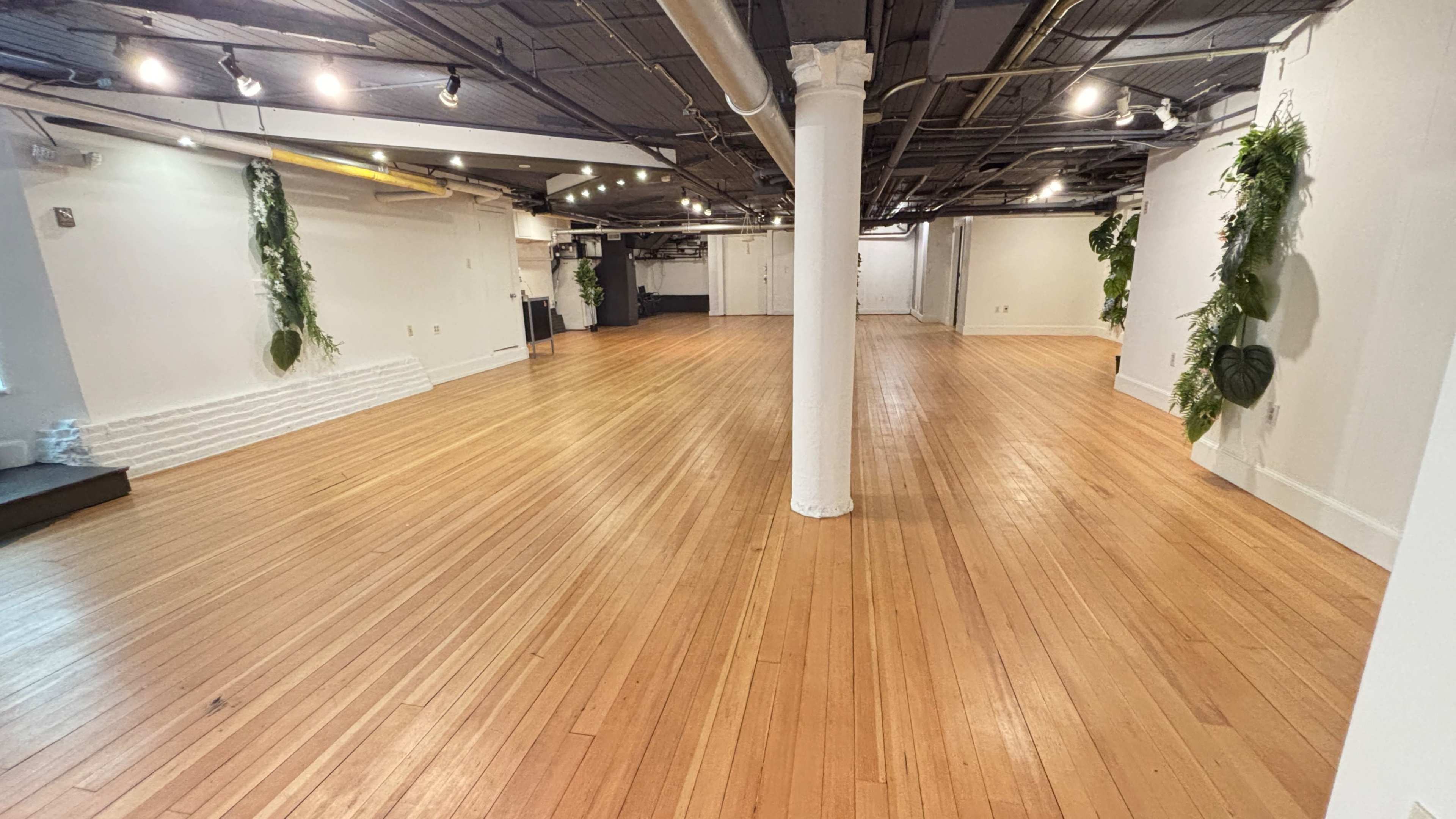 Multipurpose, Spacious & Serene Studio in Boston Image in Leather District, Boston, MA