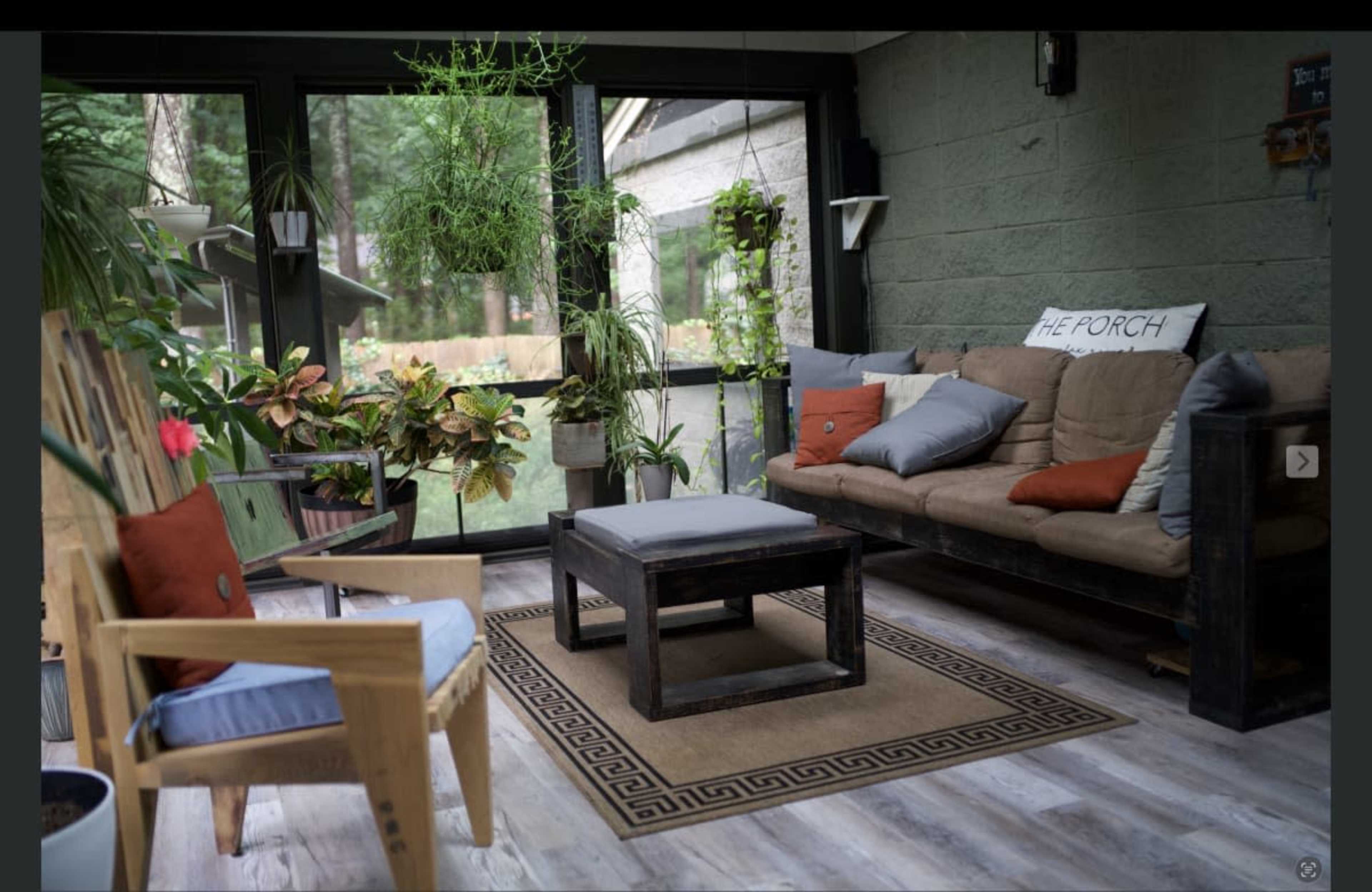 POOL, SUNROOM, CABANA, & SWINGING BED Image in Great Bridge East, Chesapeake, VA