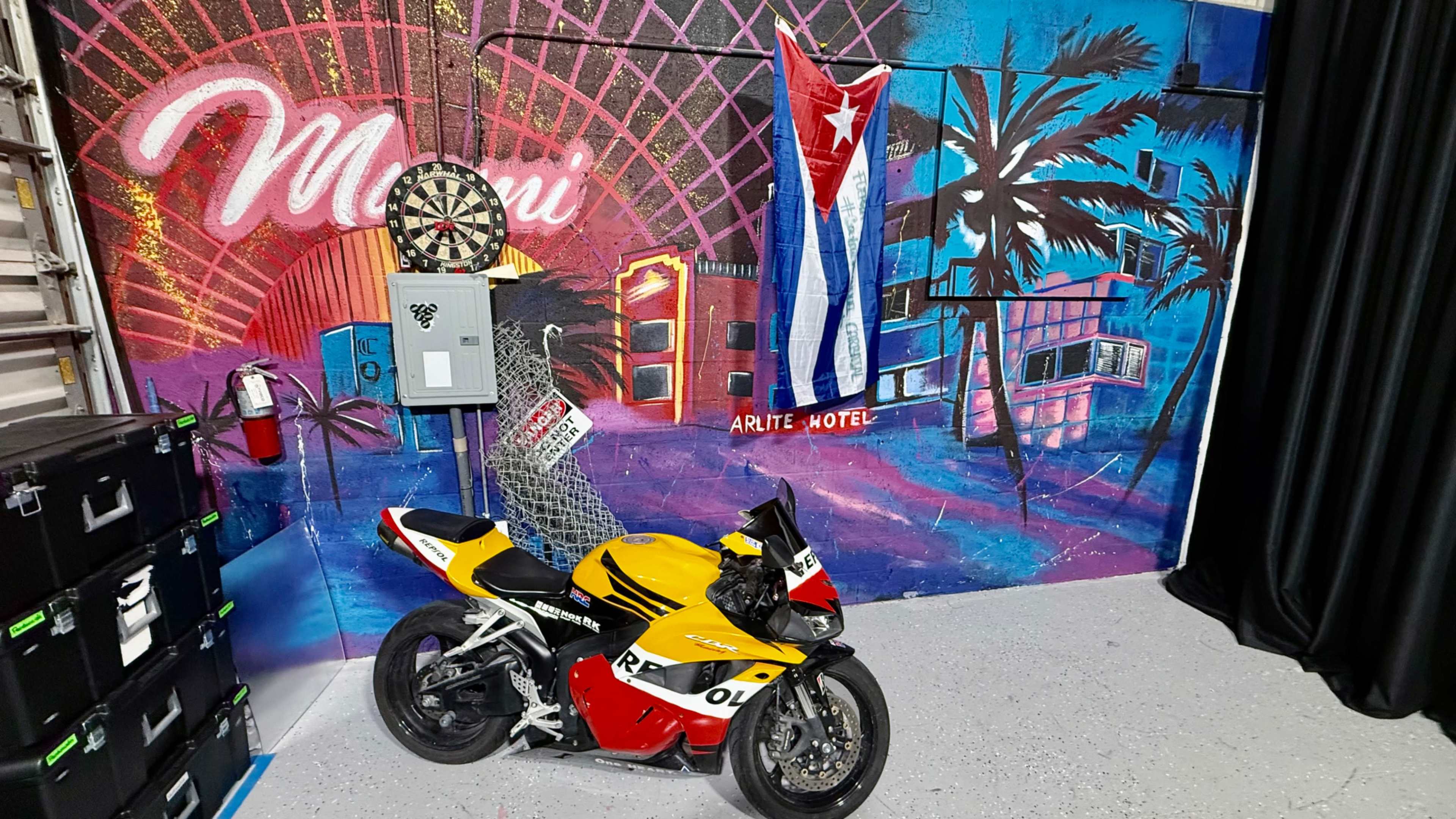 Photo and video Studio with wall graphites, infinity, black box w/ mirror space and more. Image in Hialeah, Hialeah, FL