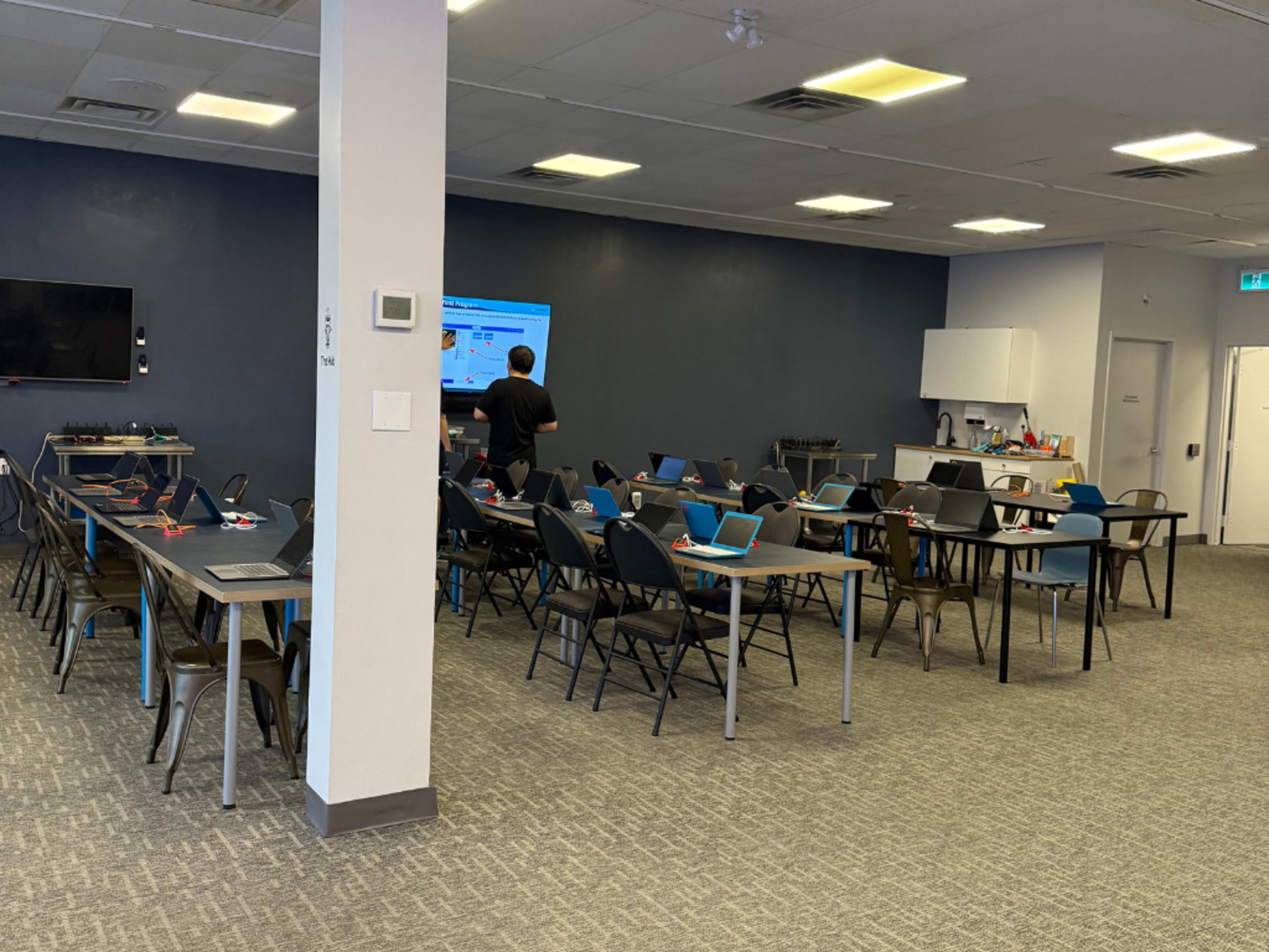 STEM Innovation Studio - Where Big Thinking and Innovation Happen! Image in Thornhill, Thornhill, ON