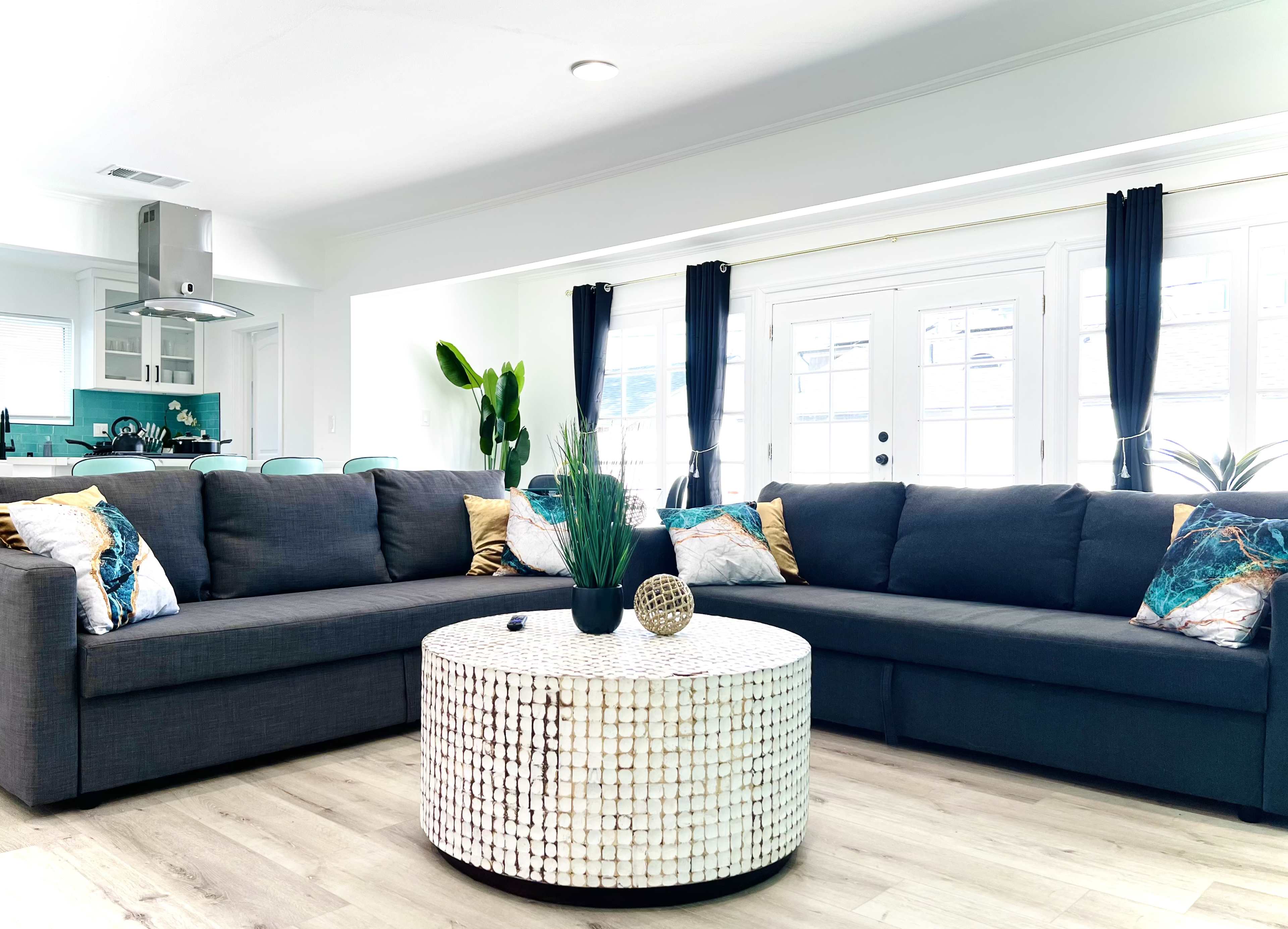 Stylish & Bright Modern House with Outdoor Space! Prime Location! Image in North Hills, North Hills, CA