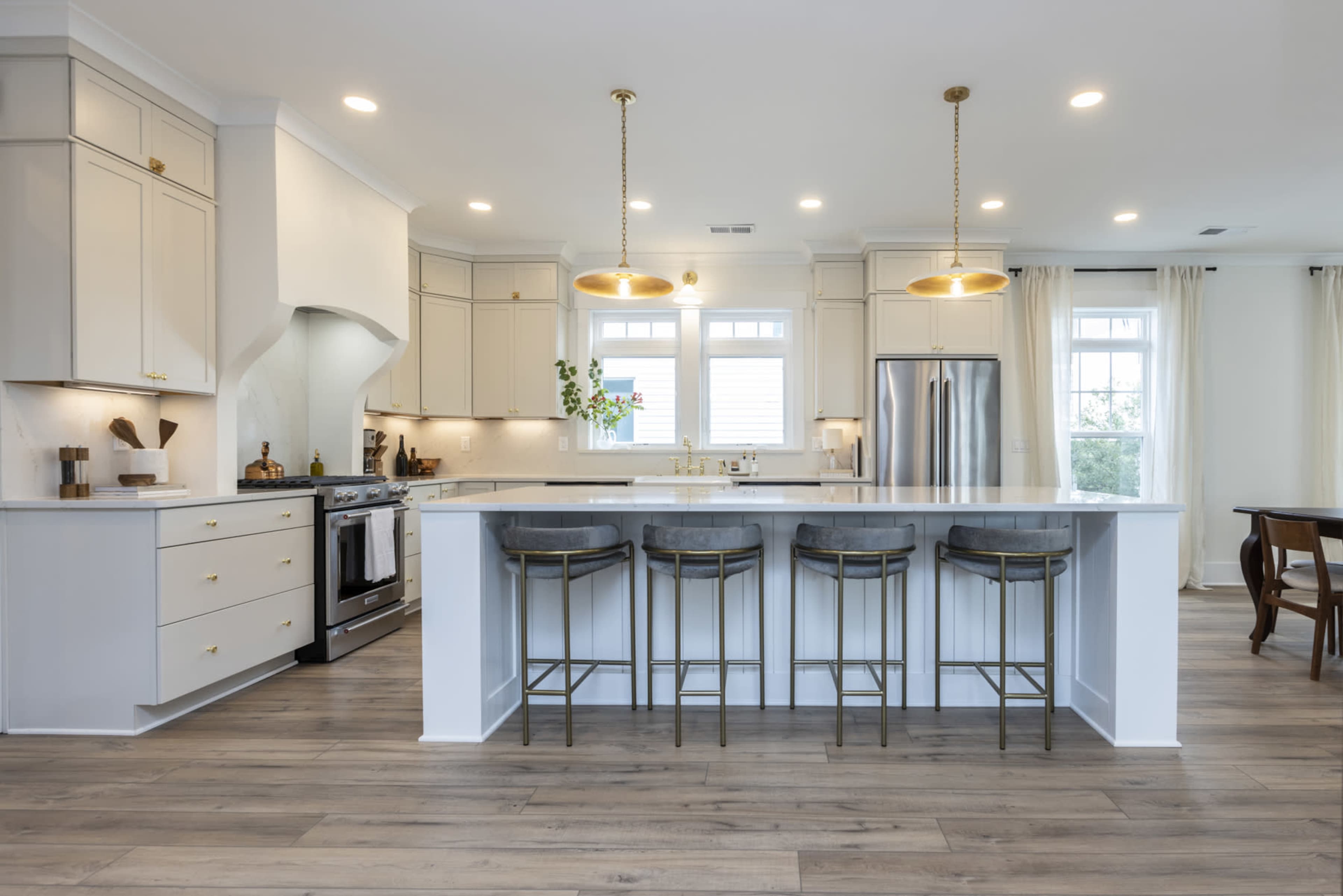 Beach Home with Pool Image in North Virginia Beach, Va Beach, VA