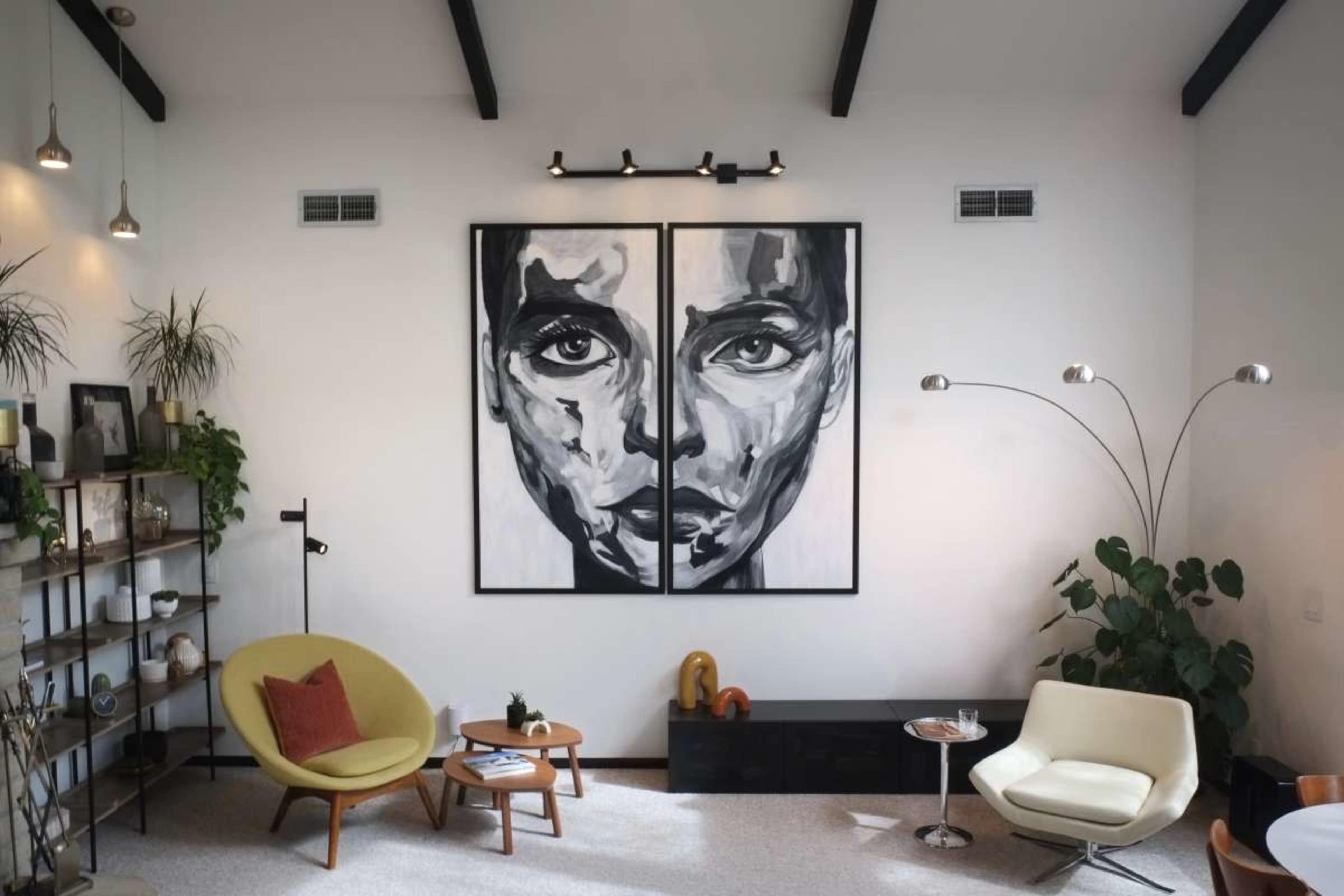 Modern Designer Home with Luxe Master Suite, Pool & Artistic Interiors Image in McNeil Estates, Las Vegas, NV