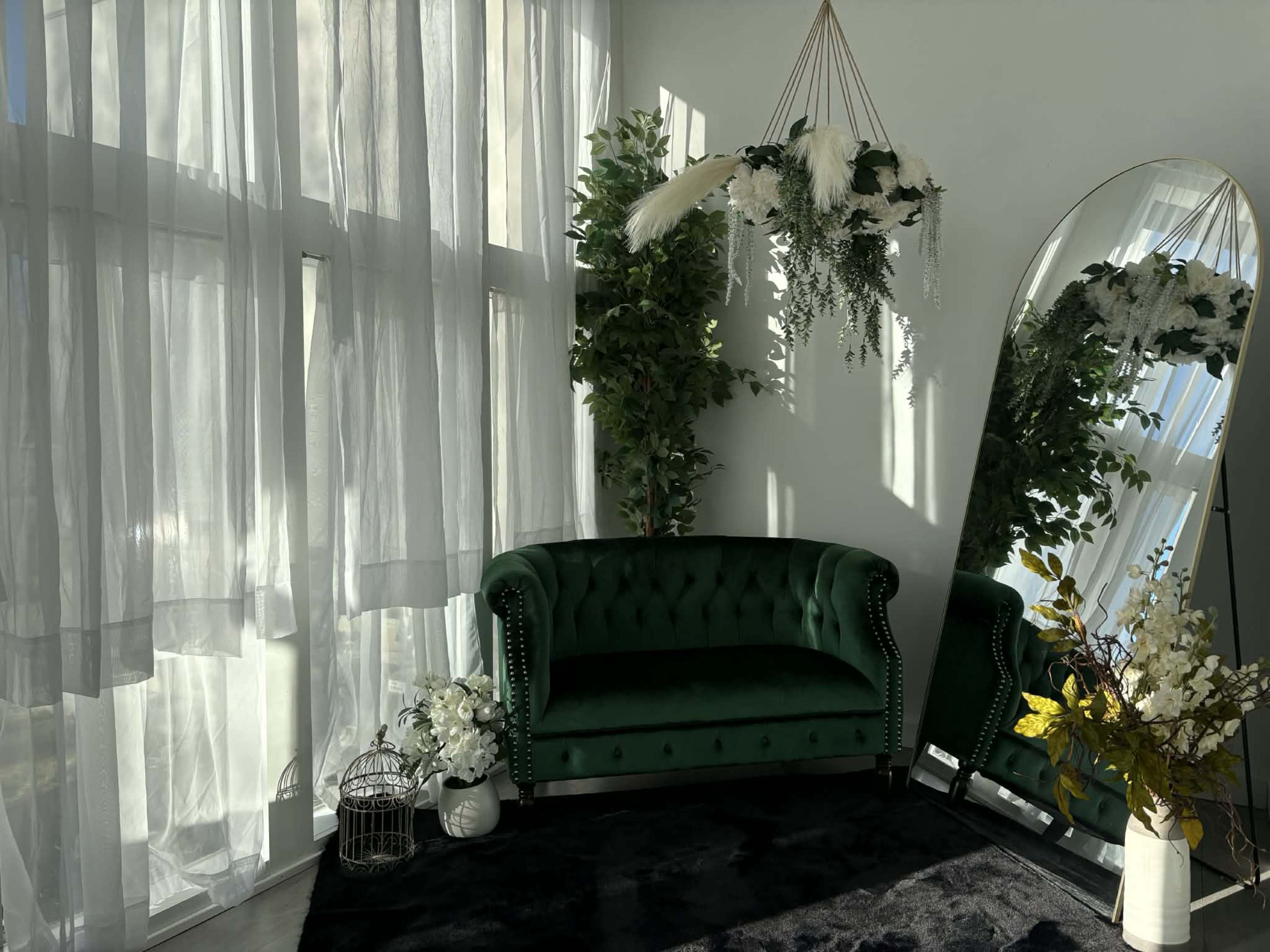 Valley Junction Studio Image in West Des Moines, West Des Moines, IA