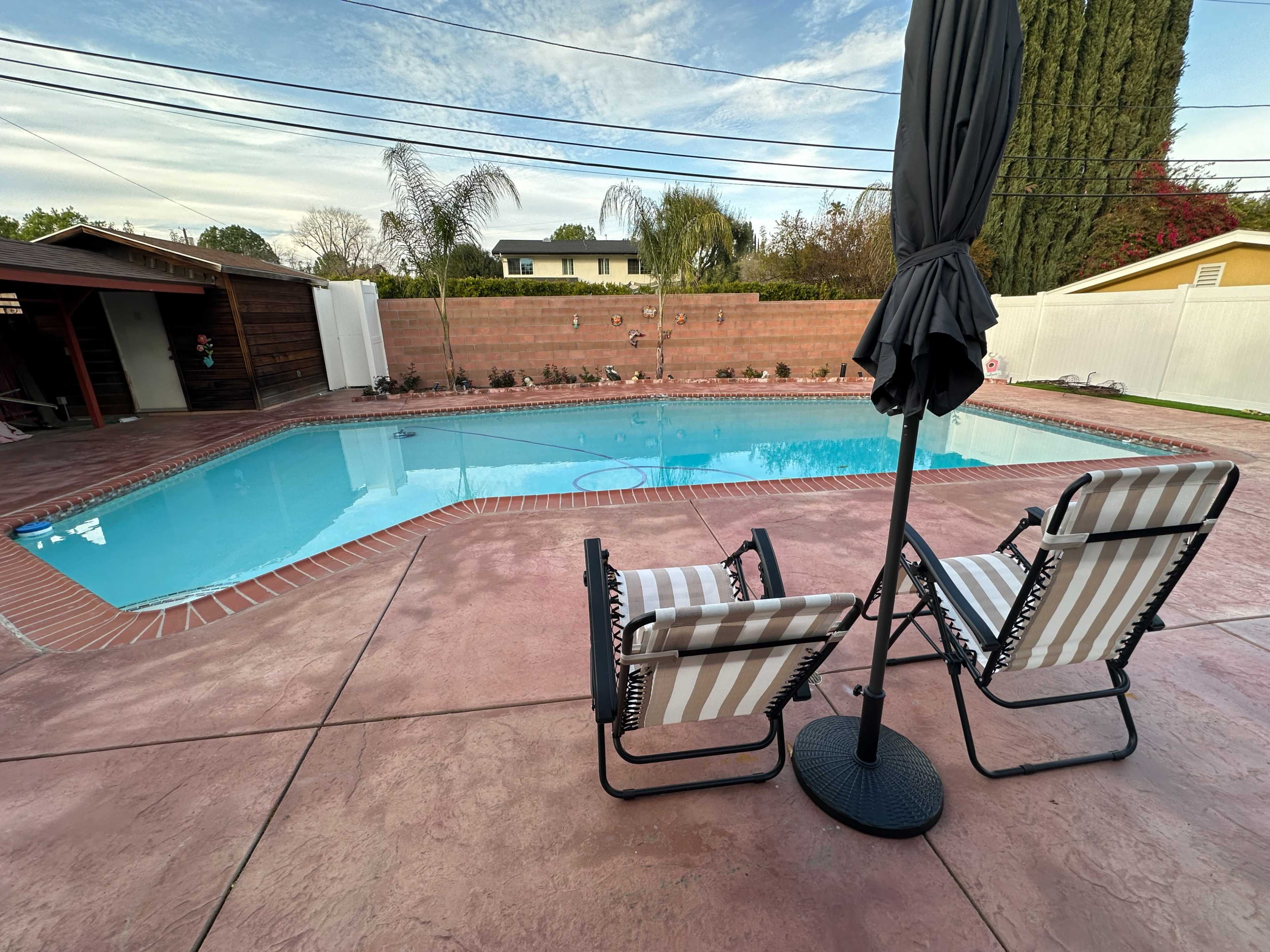Spacious Hidden Hills-Adjacent Home: Pool, Lush Grounds & Production-Ready Spaces Image in Woodland Hills, Woodland Hills, CA