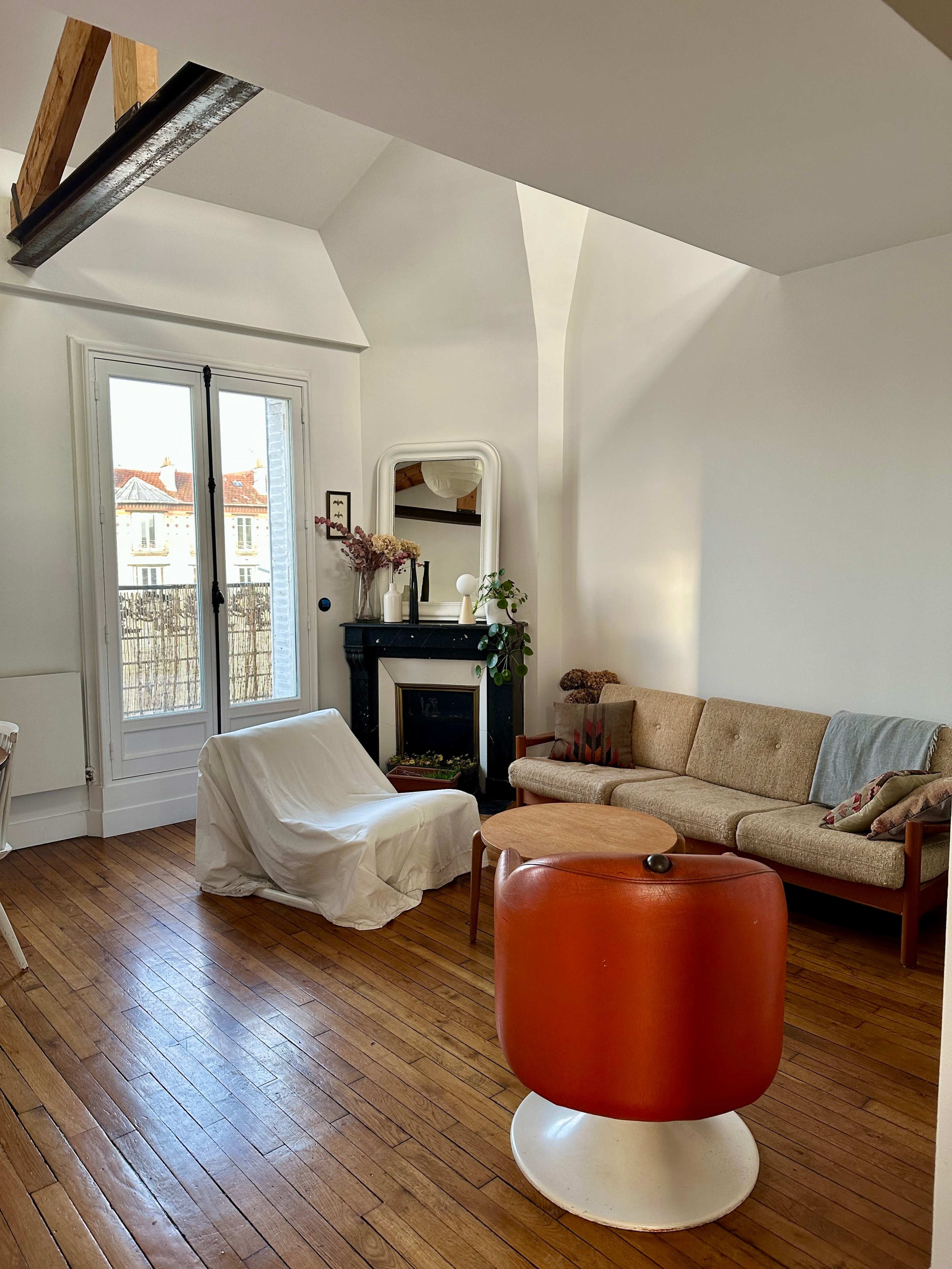 Loft style ancien et minimaliste en duplex dans l'Est Parisien pour vos shootings photos et tournages Image in , Montreuil