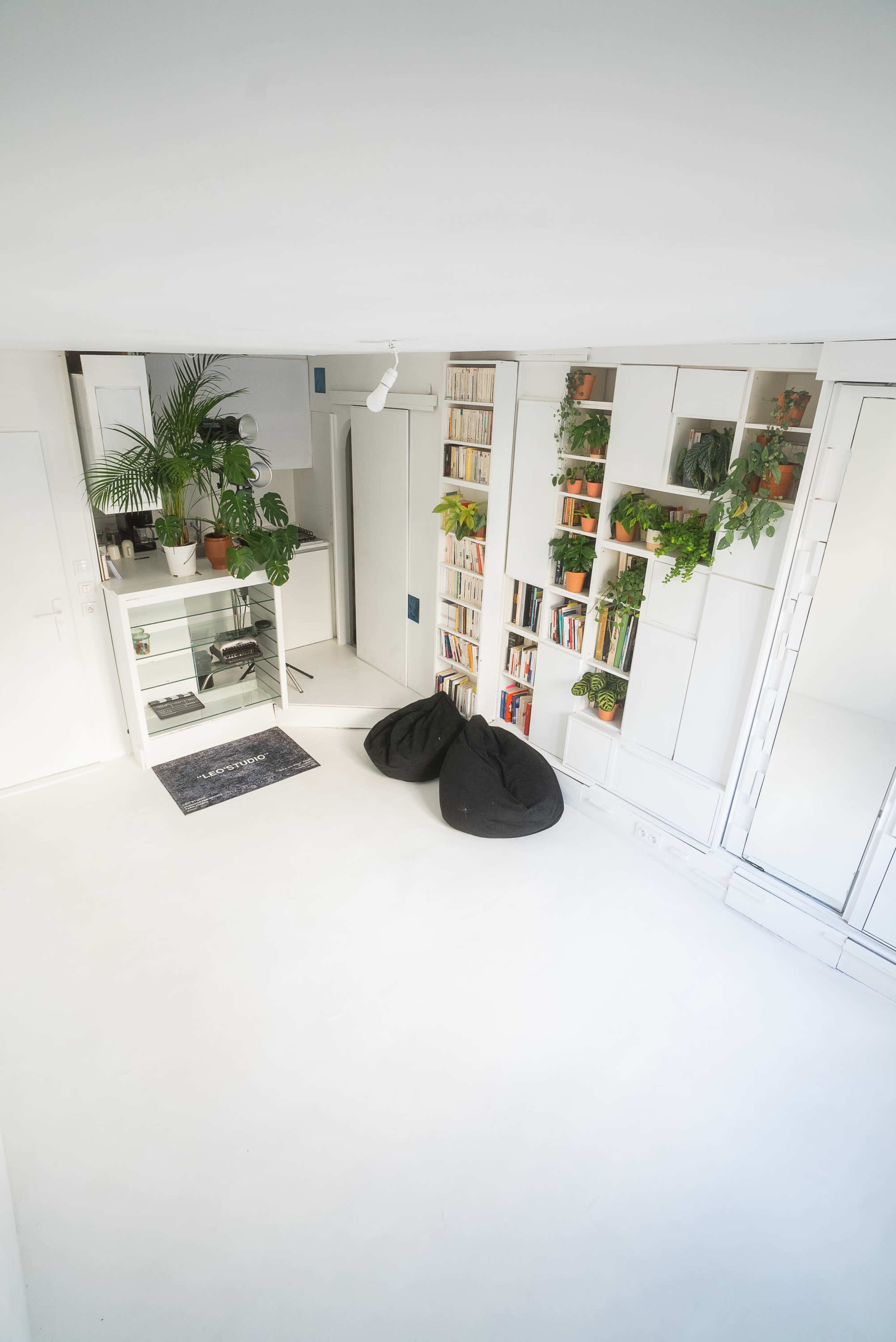 Studio Photo Centre de Paris Image in Folie-Méricourt, Paris, 