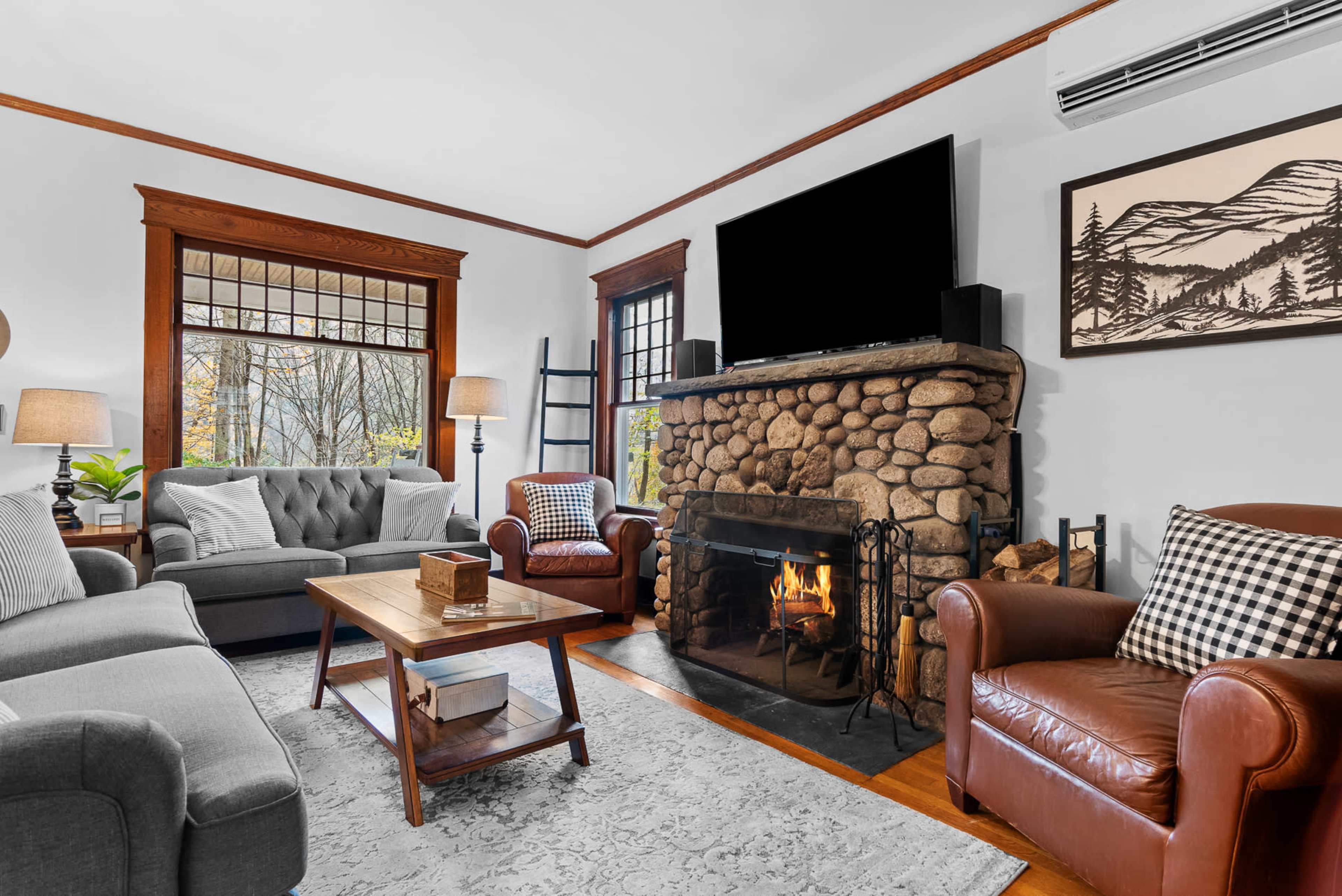 Catskills Historic Craftsman Home Image in Middletown, Arkville, NY