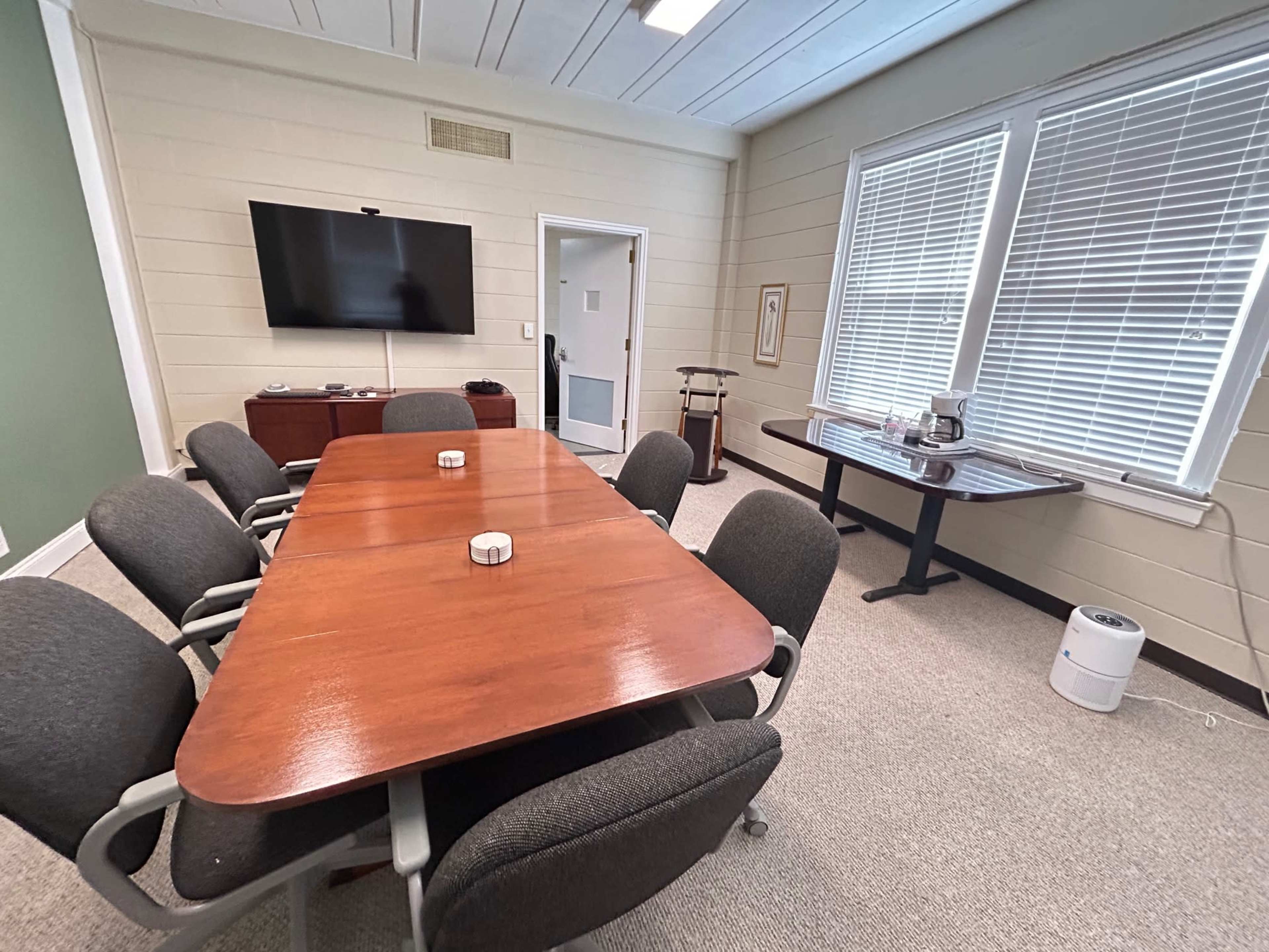 Modern Conference Room for 8 | TV + Whiteboard | Ideal for Meetings & Presentations Image in Hillwood, Nashville, TN
