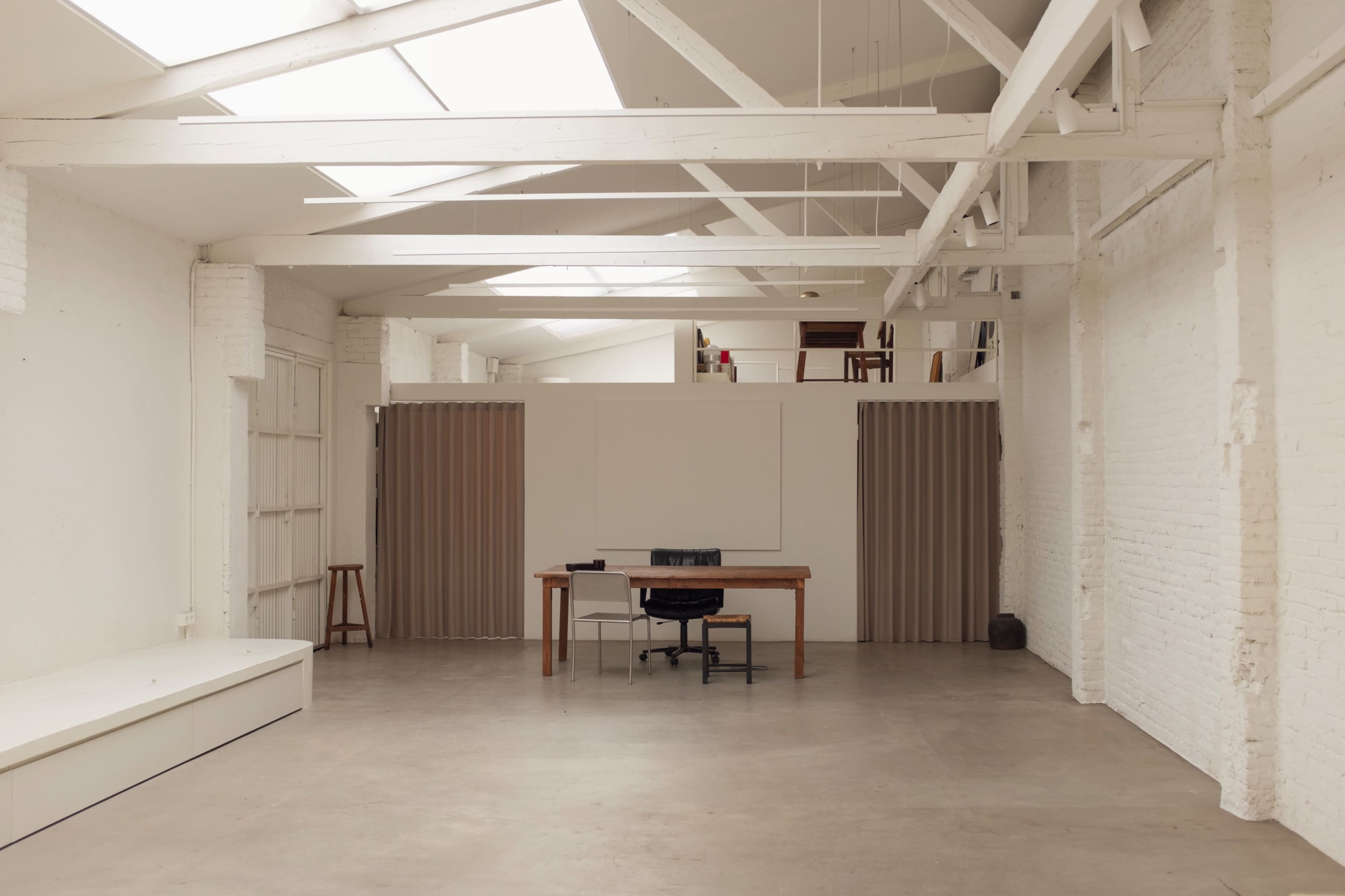 Poblenou Luminous Art Studio Image in El Poblenou, Barcelona, B