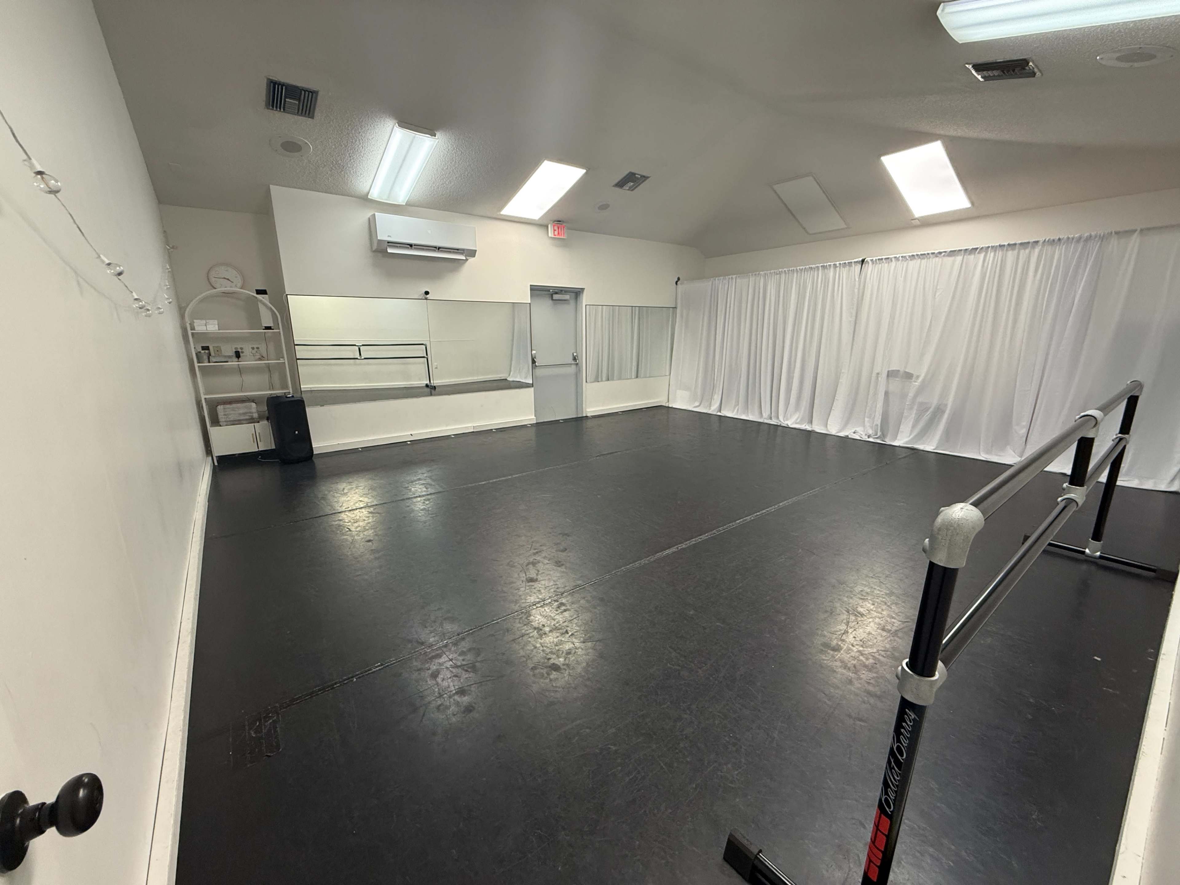 South Tampa Studio Space Image in South Tampa, Tampa, FL
