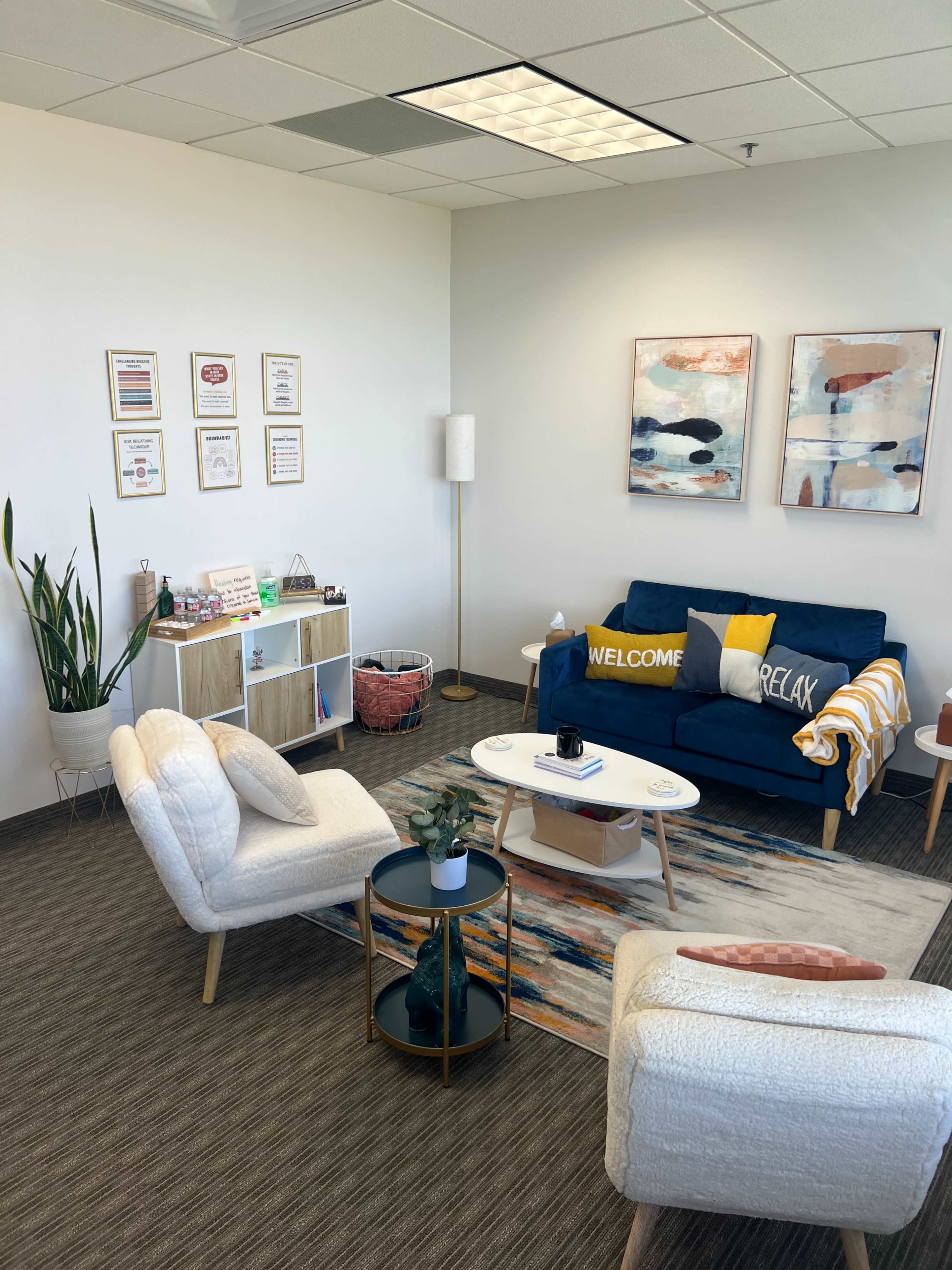 Private Office for 1:1 Client Sessions | Central Location Image in Farmers Branch, Dallas, TX