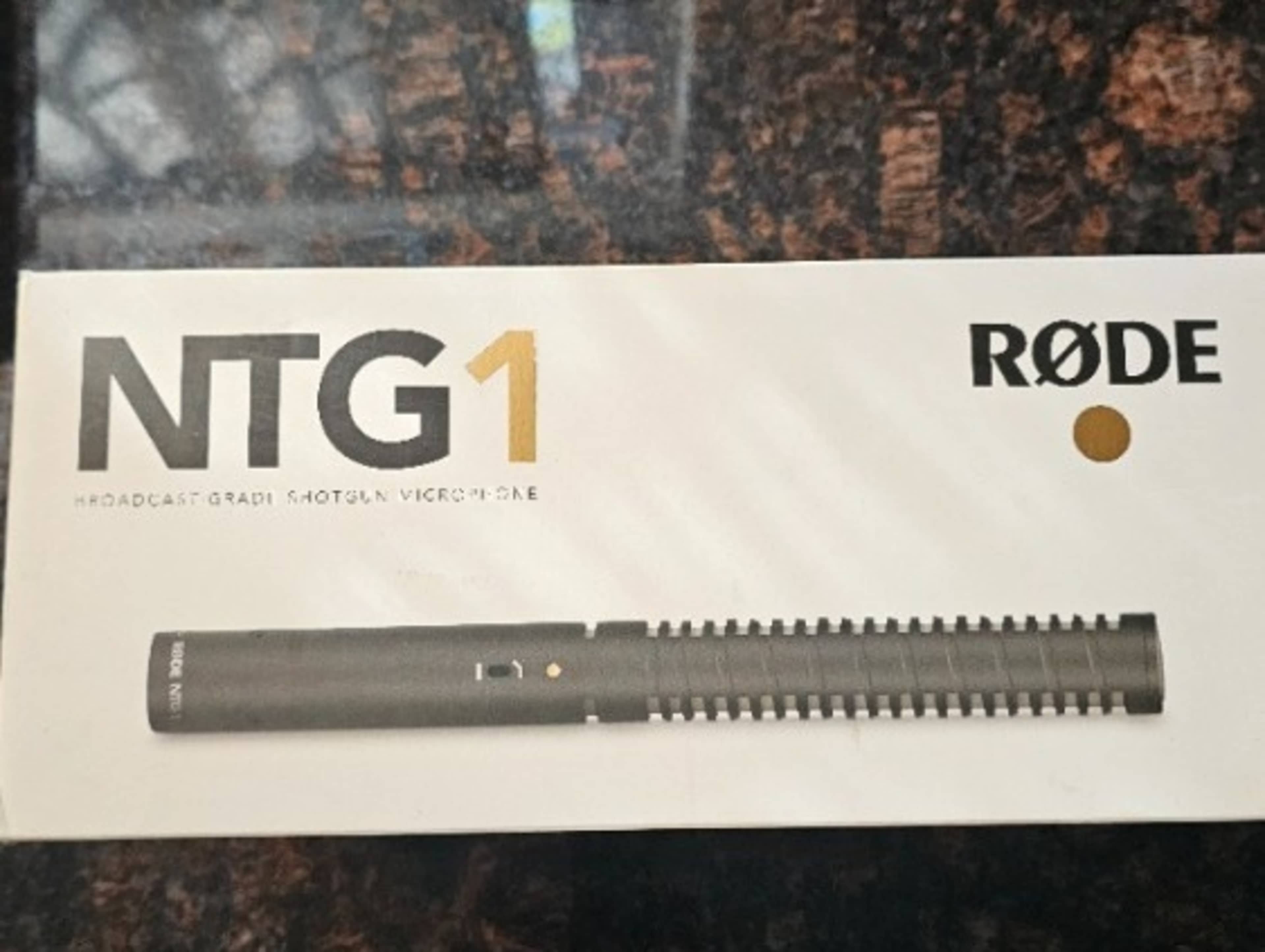 NTG1 Rode Boom Mic w/ Pole 