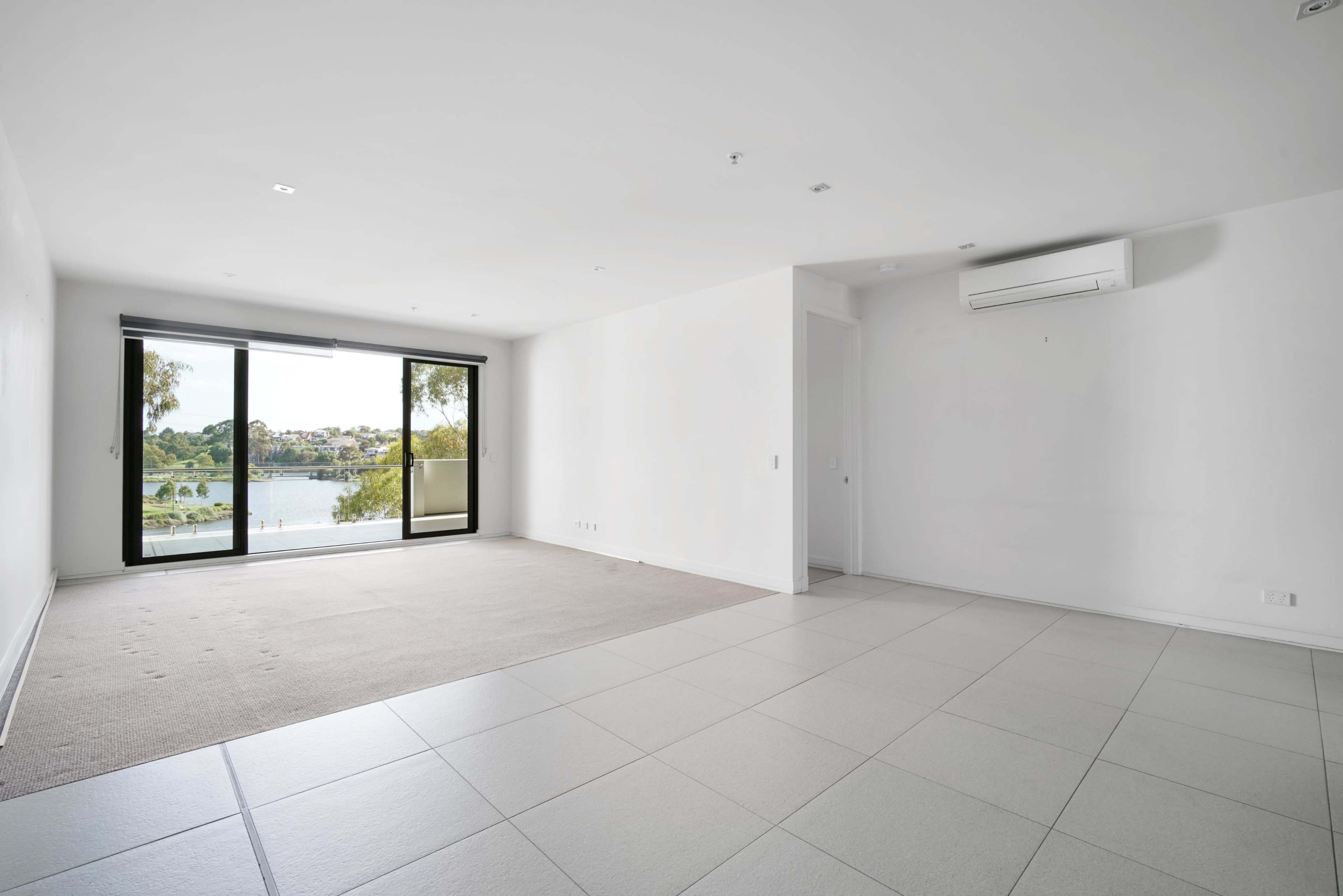 Penthouse with River Backdrop Image in Maribyrnong, Maribrynong, VIC