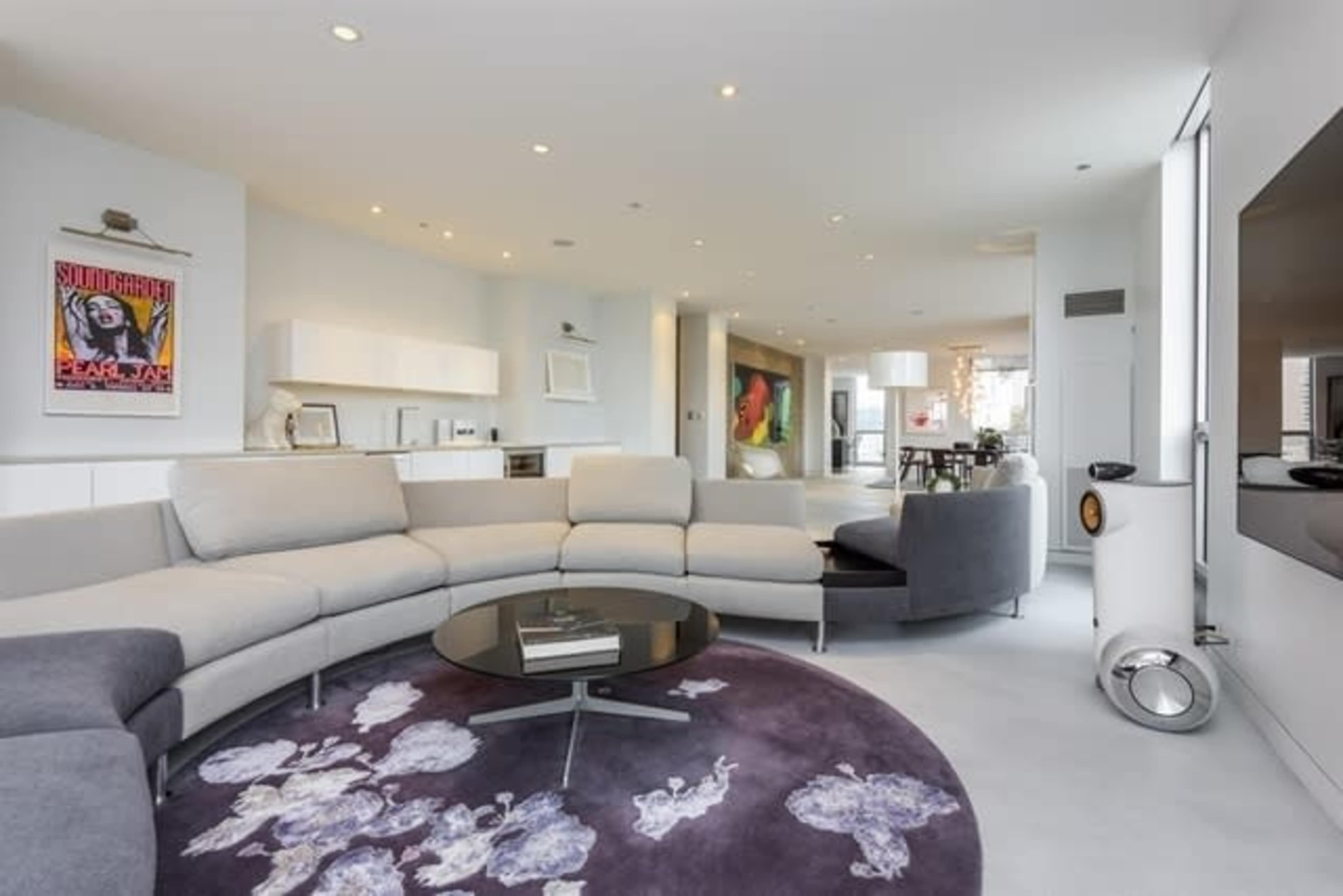 Penthouse Image in Near North Side, Chicago, IL