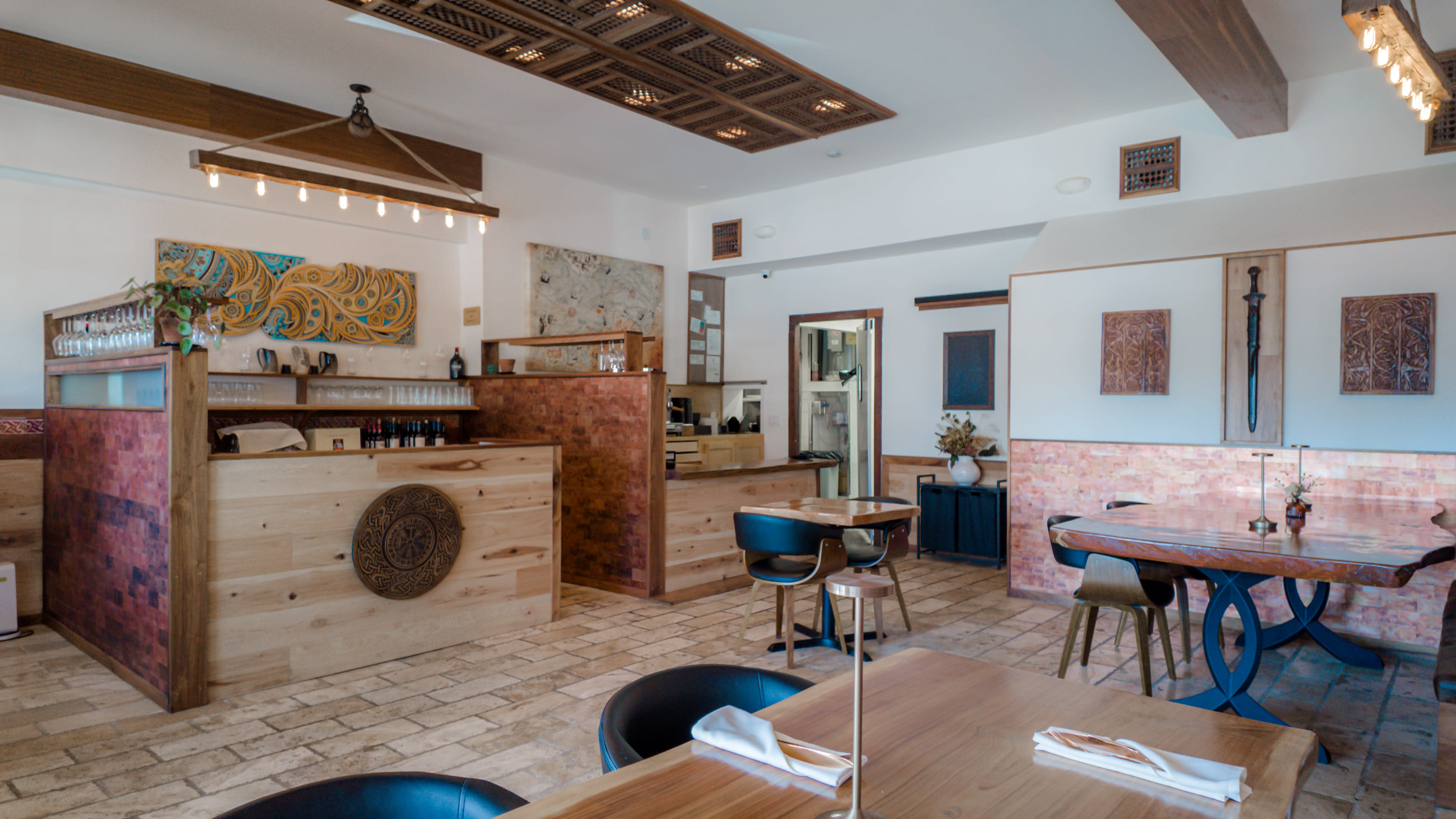 Scandinavian Restaurant Image in Bel Air, los angeles, CA