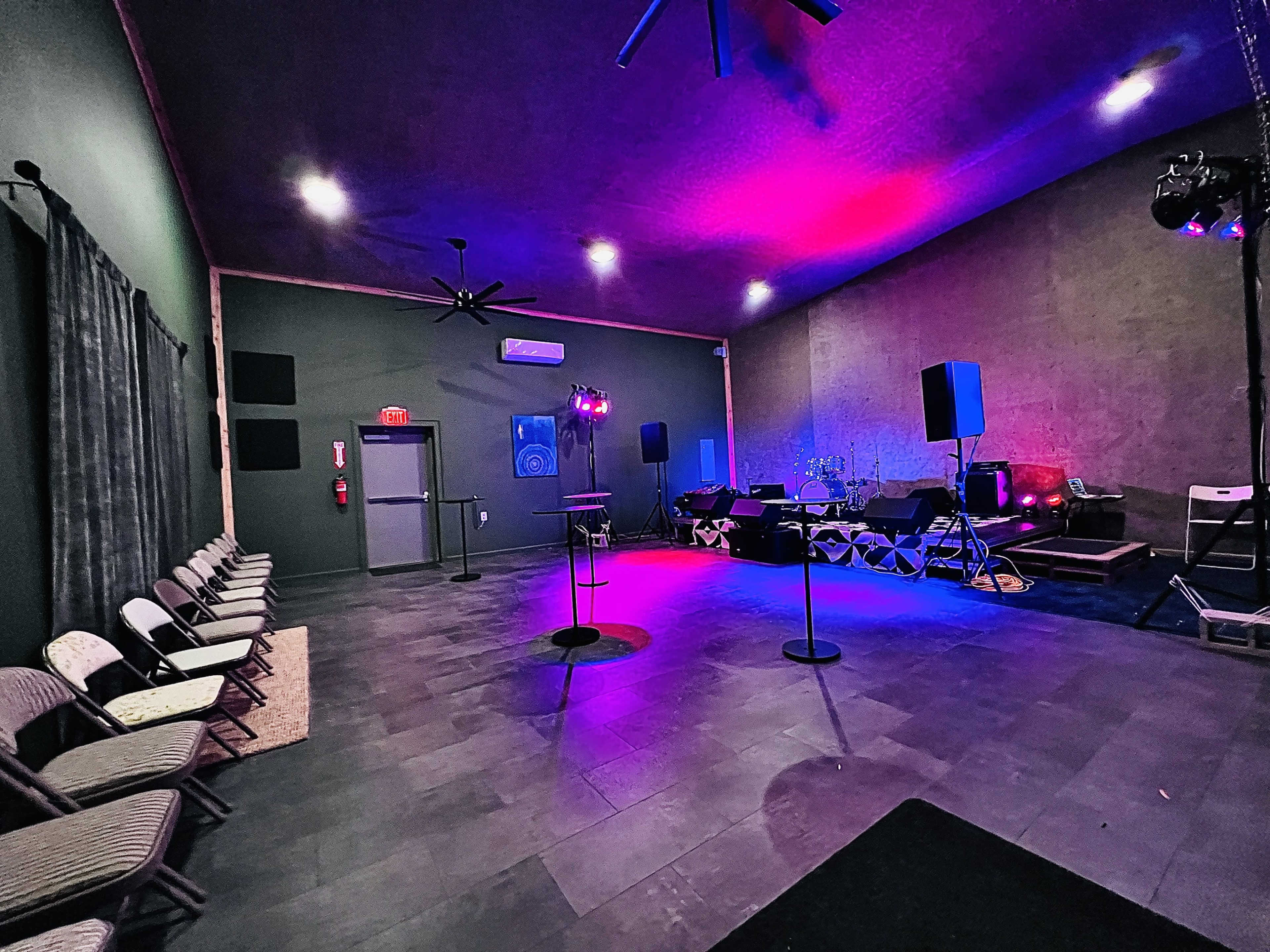 live music, photo shoots, video shoots, small events, great sound and vibe, private entrance and outdoor yard Image in North Lamar, austin, TX