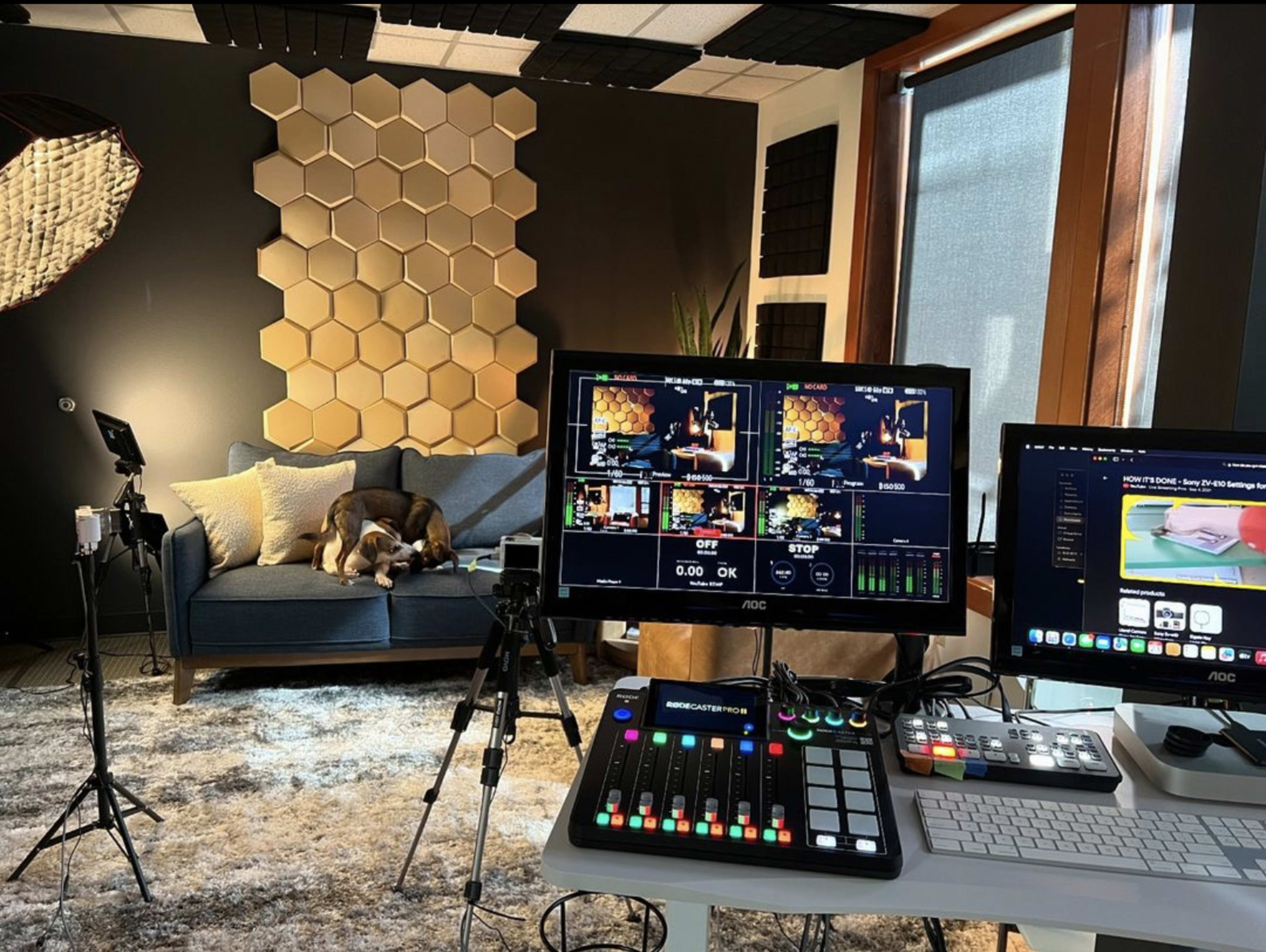 JUST TALK STUDIOS -                                                                                                   Podcast Studio Space || Audio & Video || Comes With Studio Tech Engineer! Image in Wilburton, Bellevue, WA