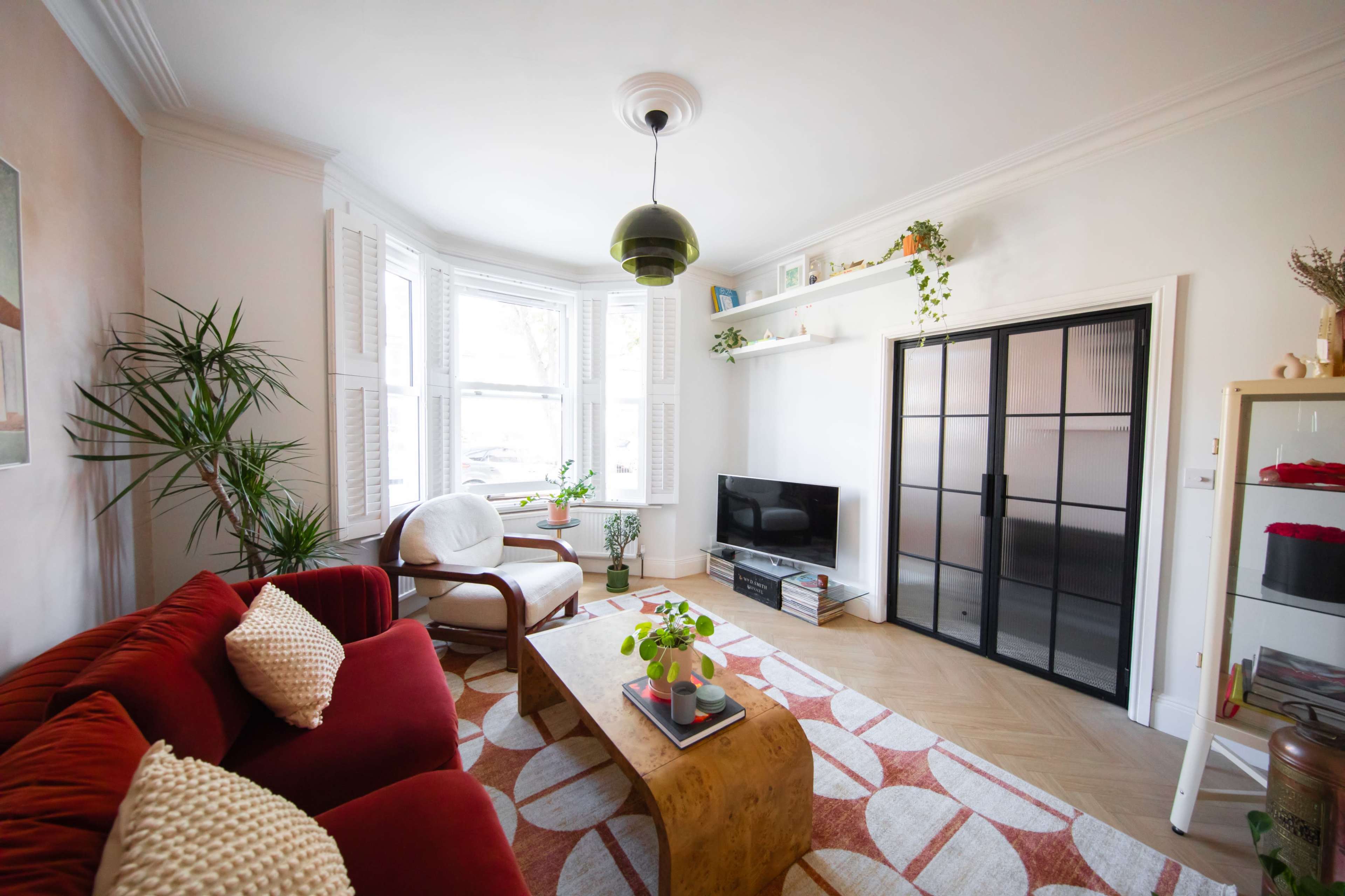 Beautifully renovated home Image in Woodford, London, ENG