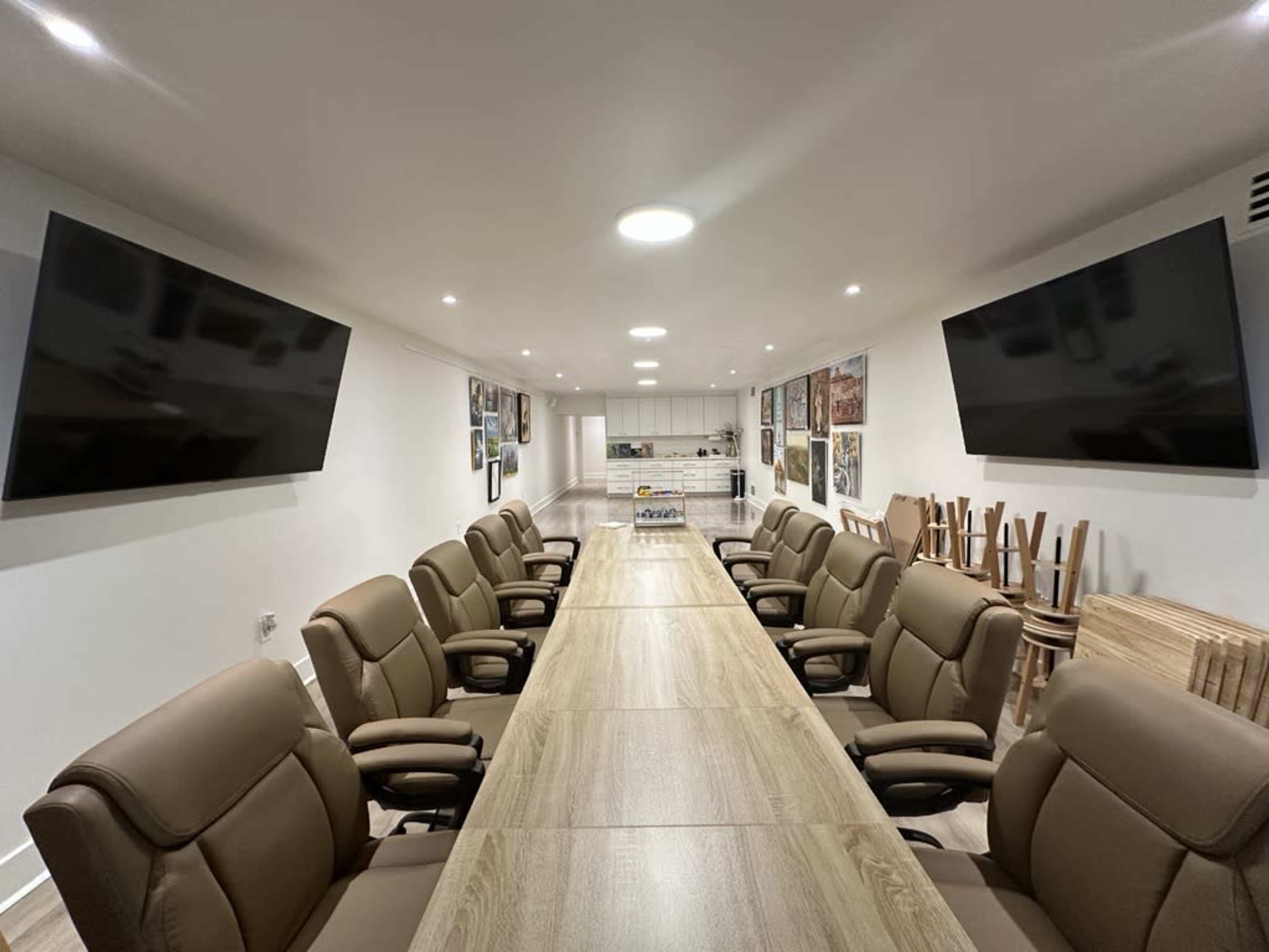 Art Gallery Meeting Space Downtown Alpharetta Image in Alpharetta, Alpharetta, GA