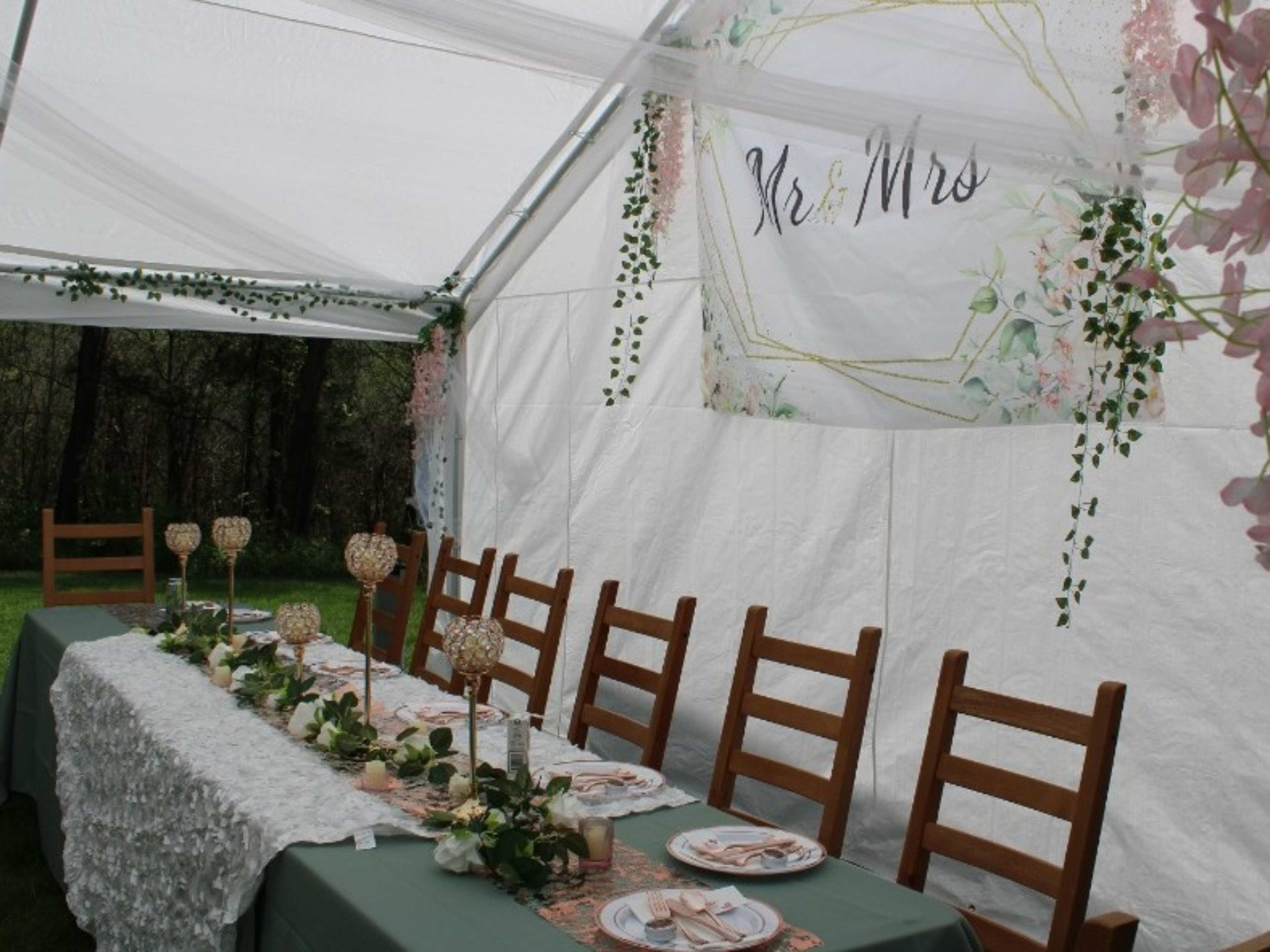 Table/Chair Set-Up and Furniture Arrangement