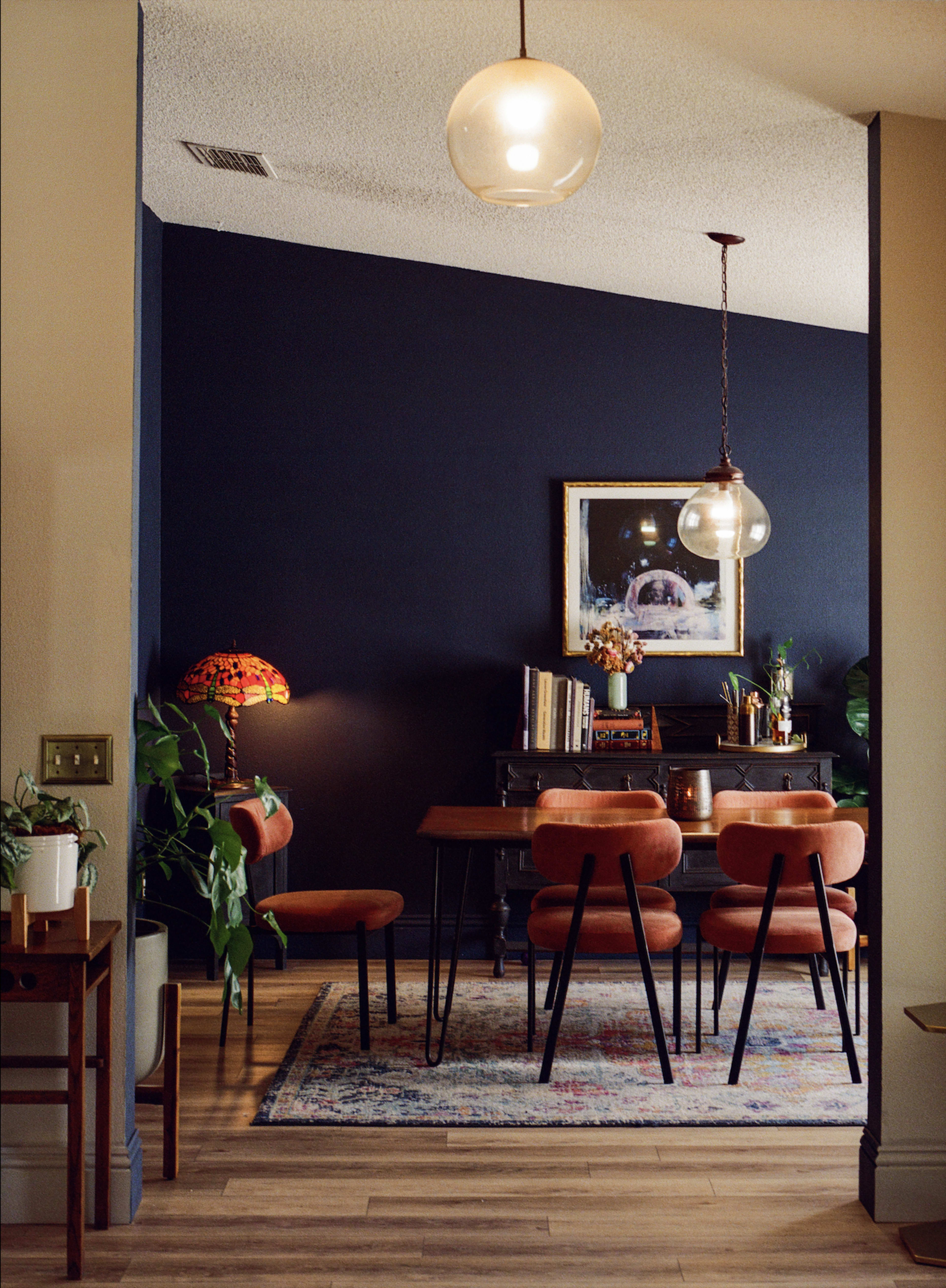 Cozy Home Dining Room with Adjacent Mid-Century Living Room Image in Winter Garden, winter garden, FL