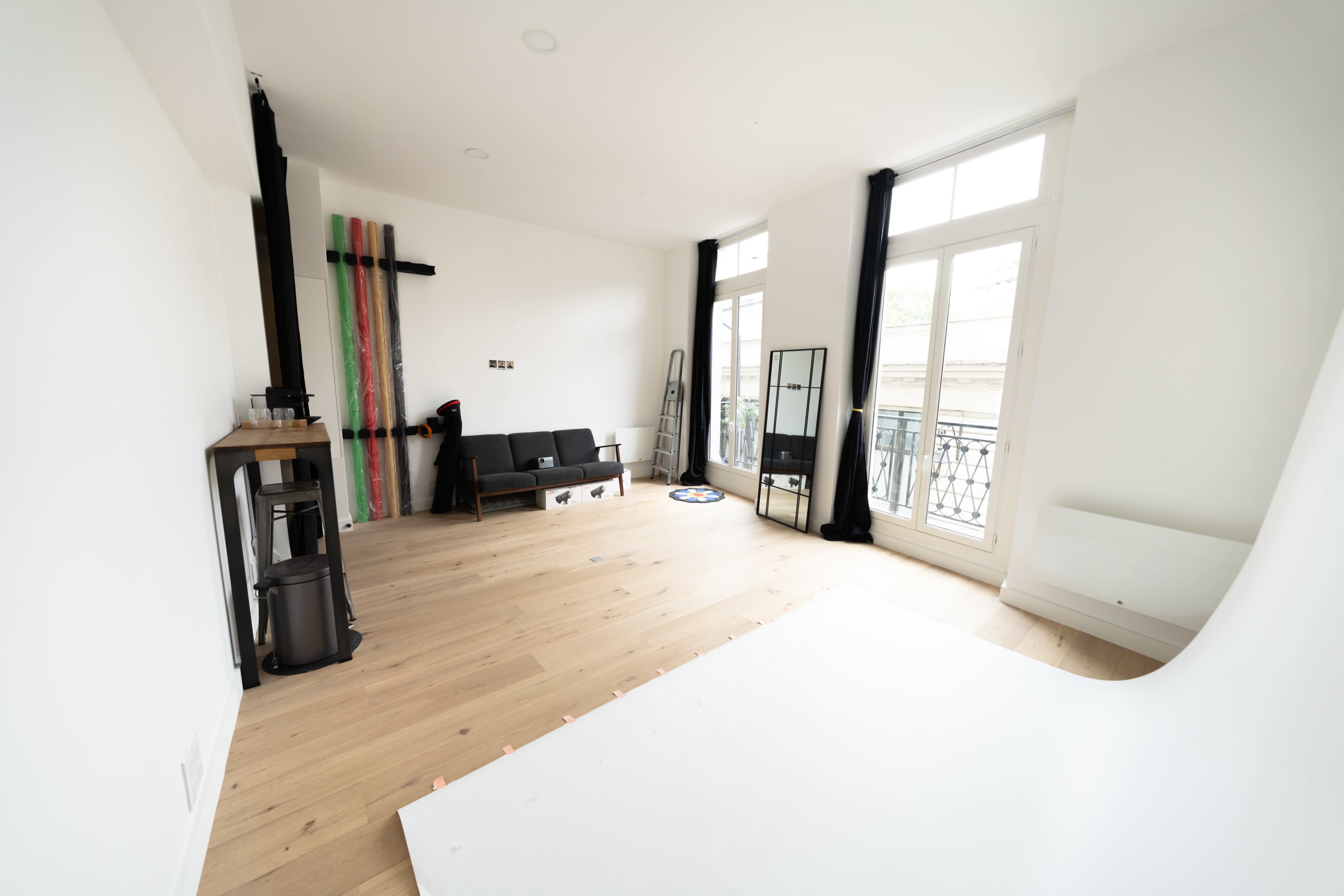 Studio photo très lumineux à Strasbourg - Saint-Denis Image dans Sentier, Paris, 