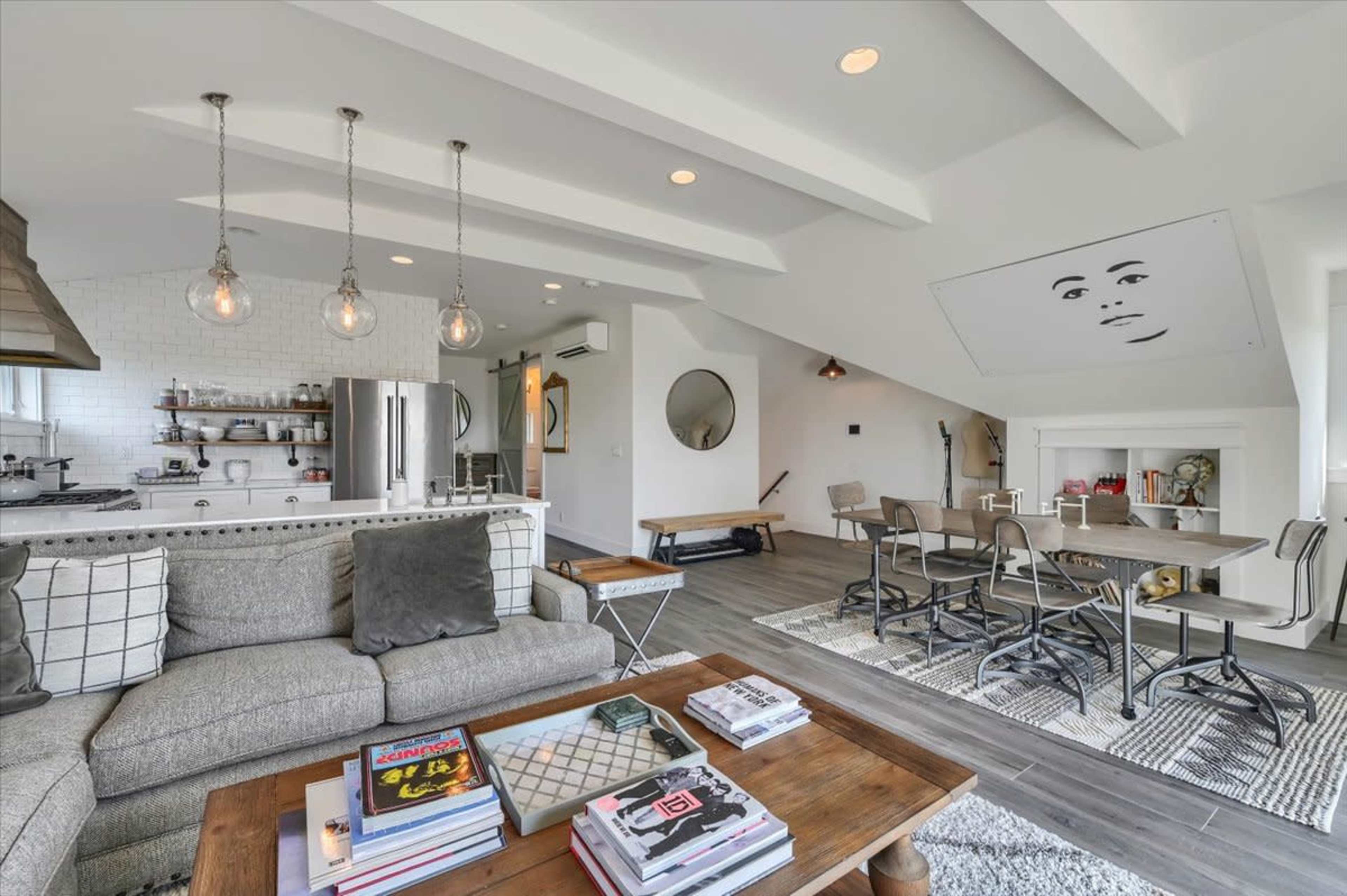 Upstate NY Luxury Estate with Pool, Padel Court & Scenic Views Image in Minisink, New York, NY