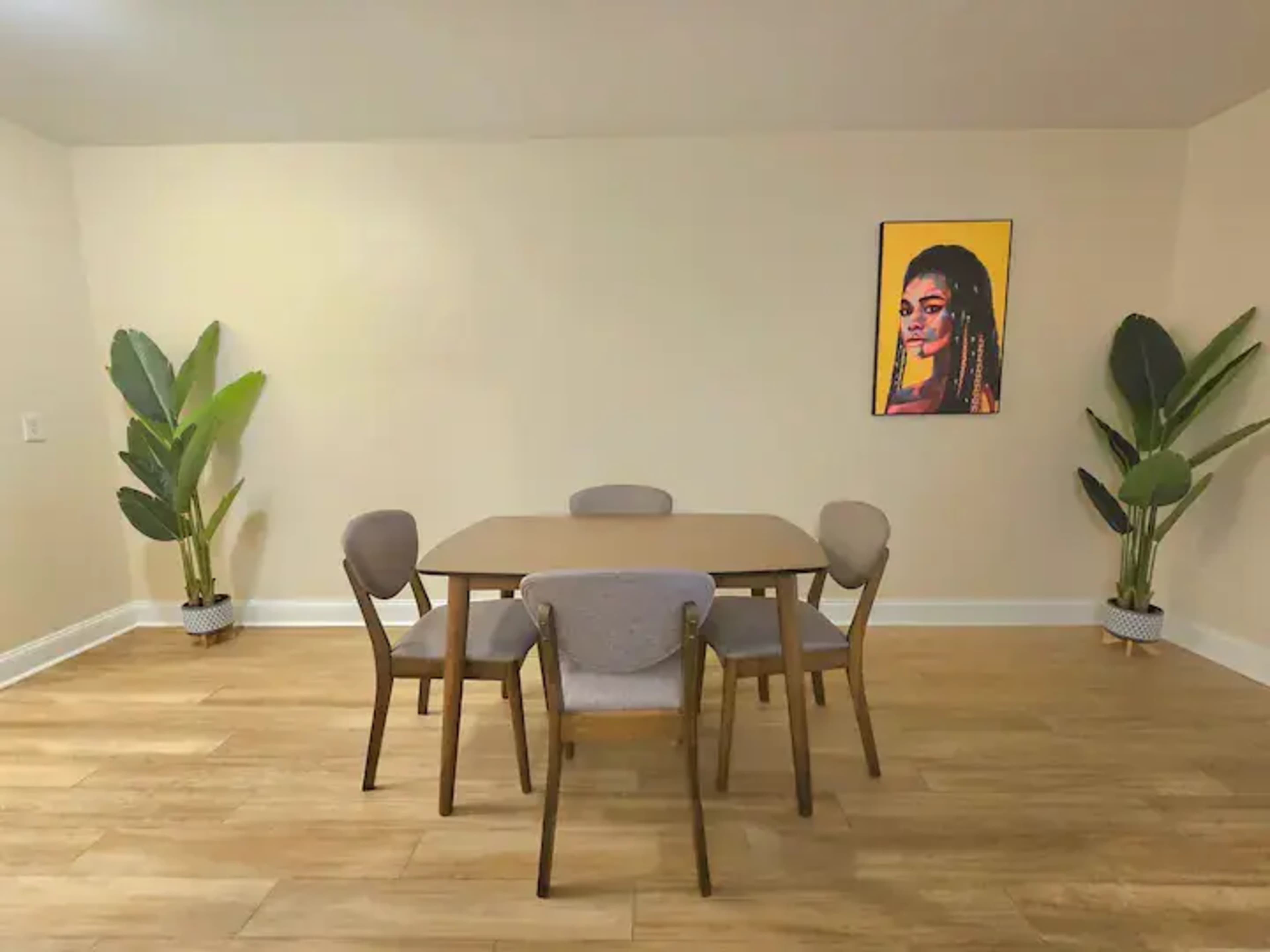 Urban Bohemian Apartment Image in Bellevue, Washington, DC