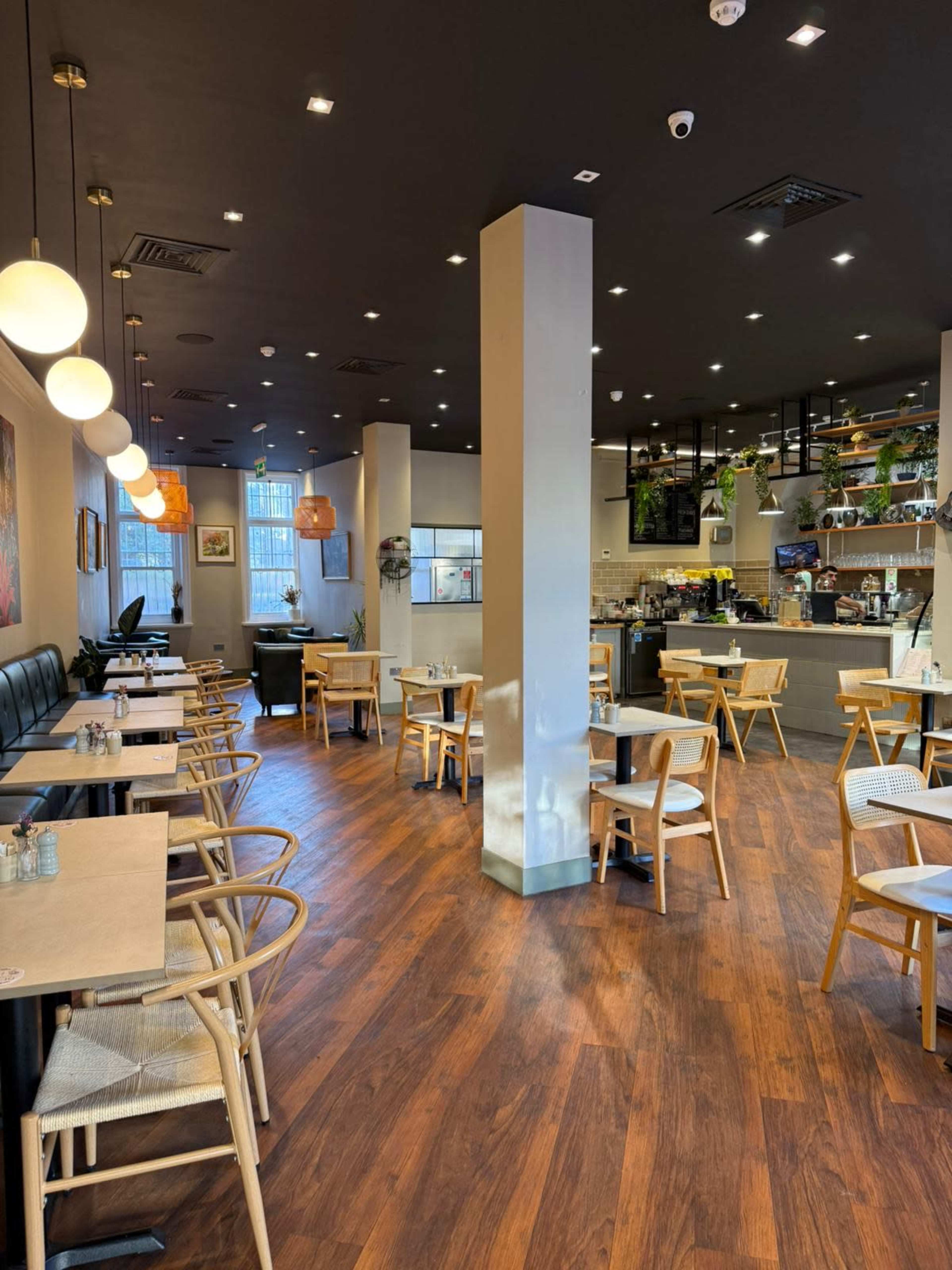 Beautiful restaurant space for private hire all events welcome Image in Archway, London, ENG