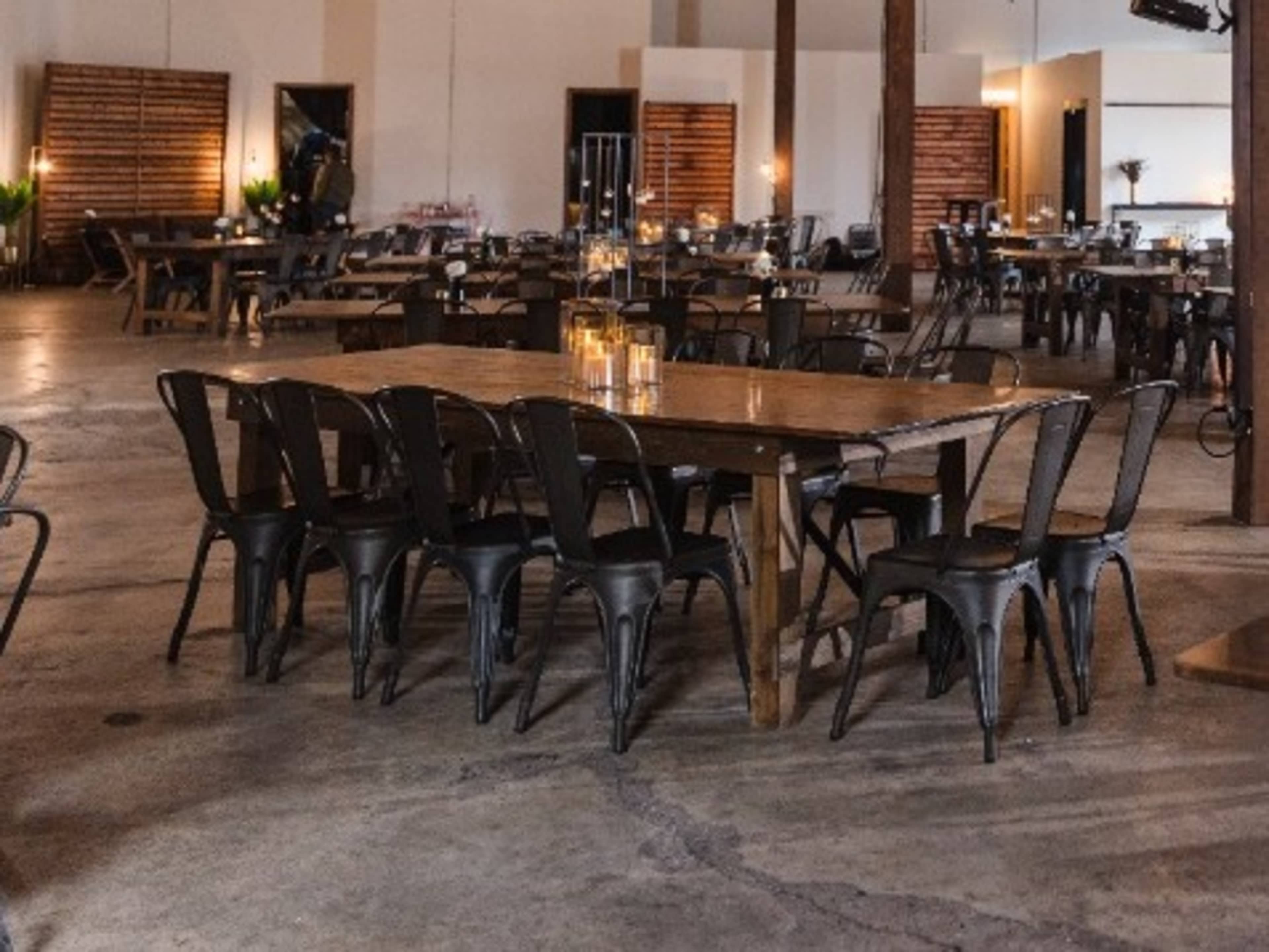 Farmhouse Table | 10 Tolix Chairs