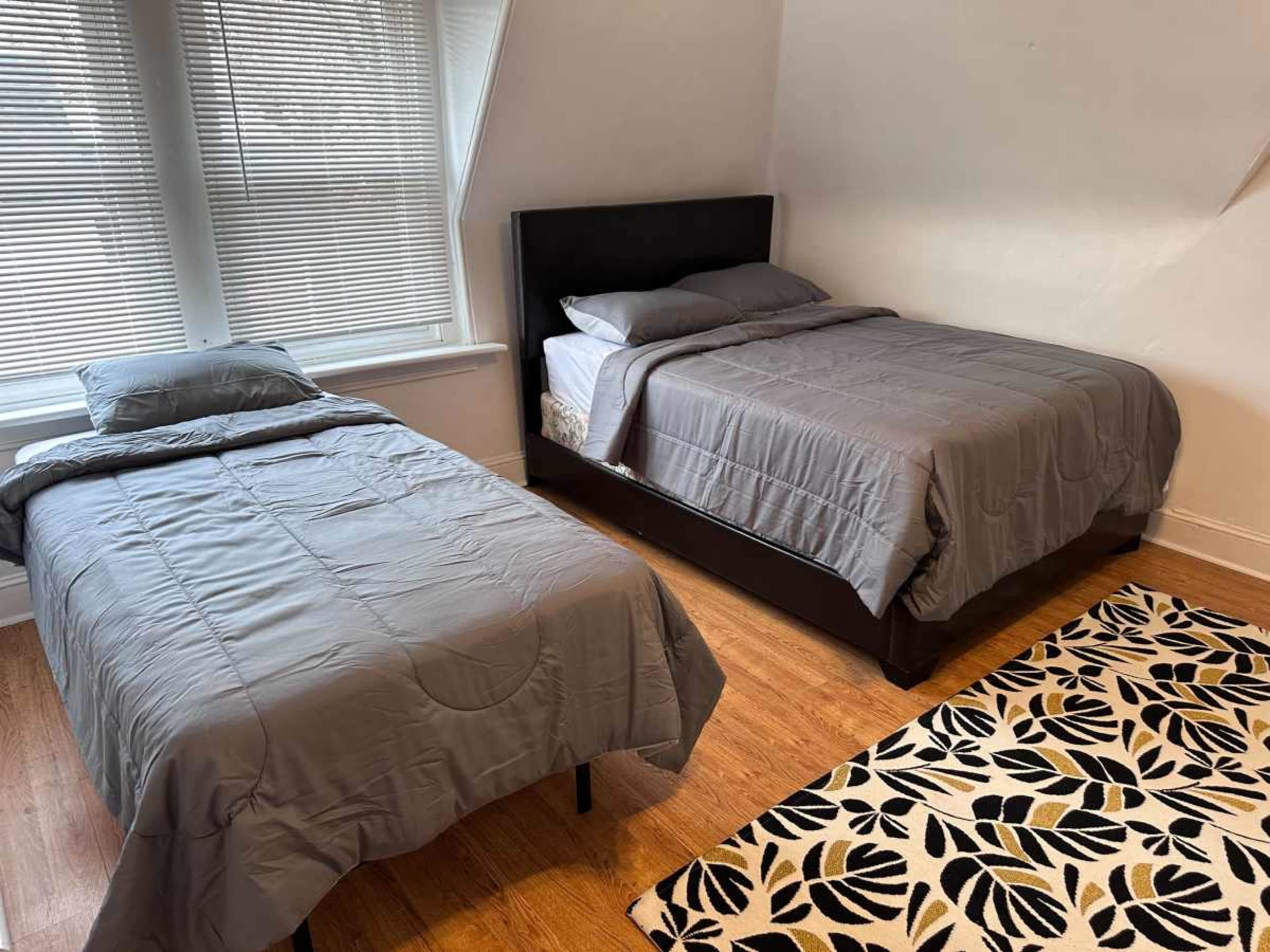 Germnatown Twin with lots of space and Light Image in Northwest Philadelphia, Philadelphia, PA