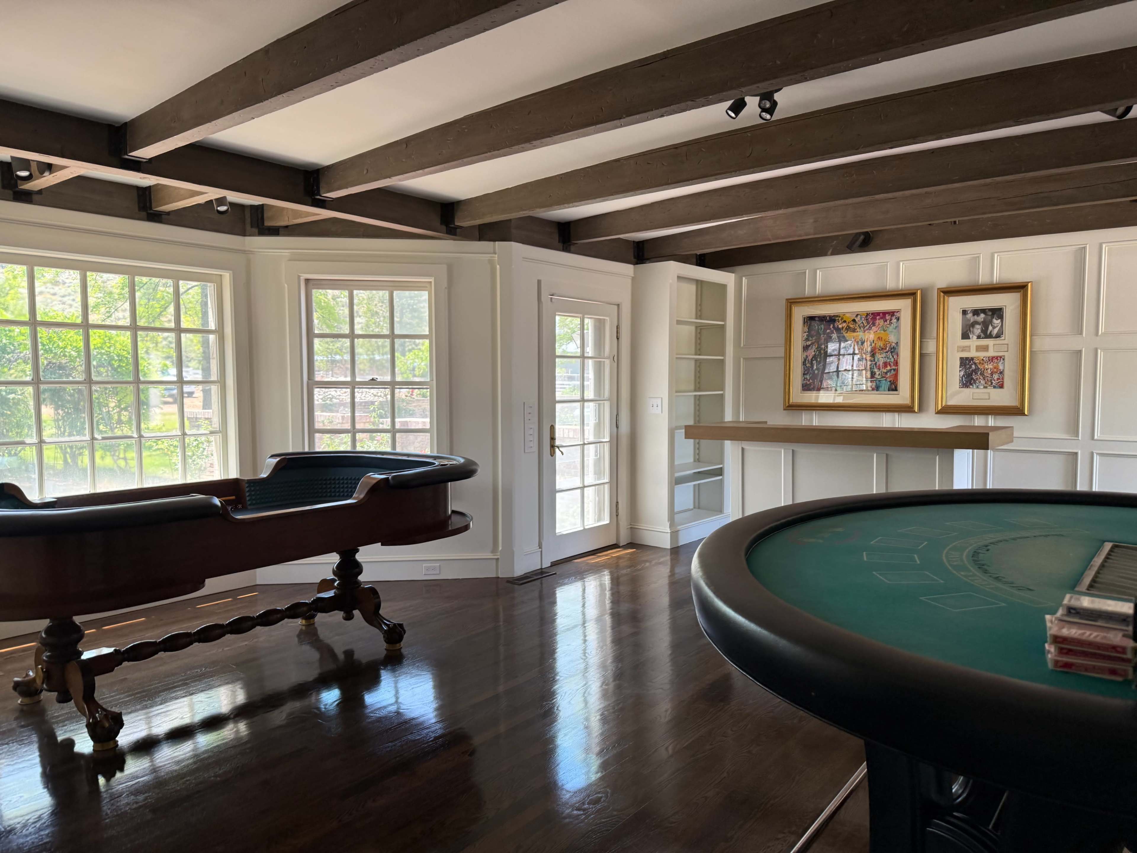 Colonial Revival Antique Mansion and Garden in Reno w/ pool | BEAUTIFUL large space Image in , Reno, NV