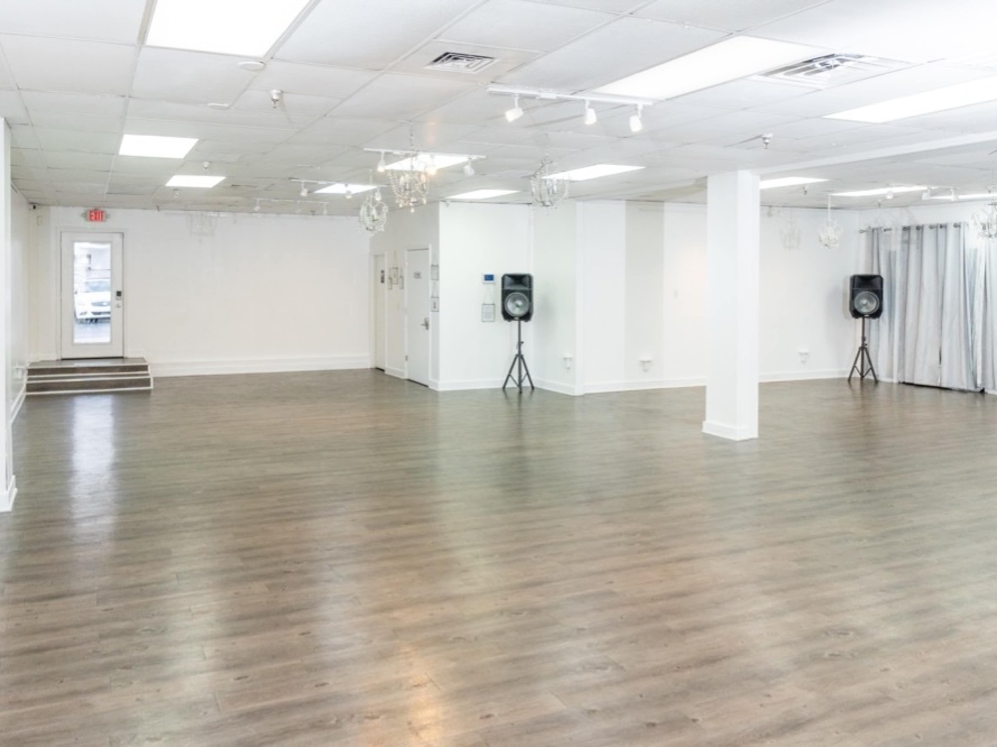 Dade Street Studio Space In Time I 