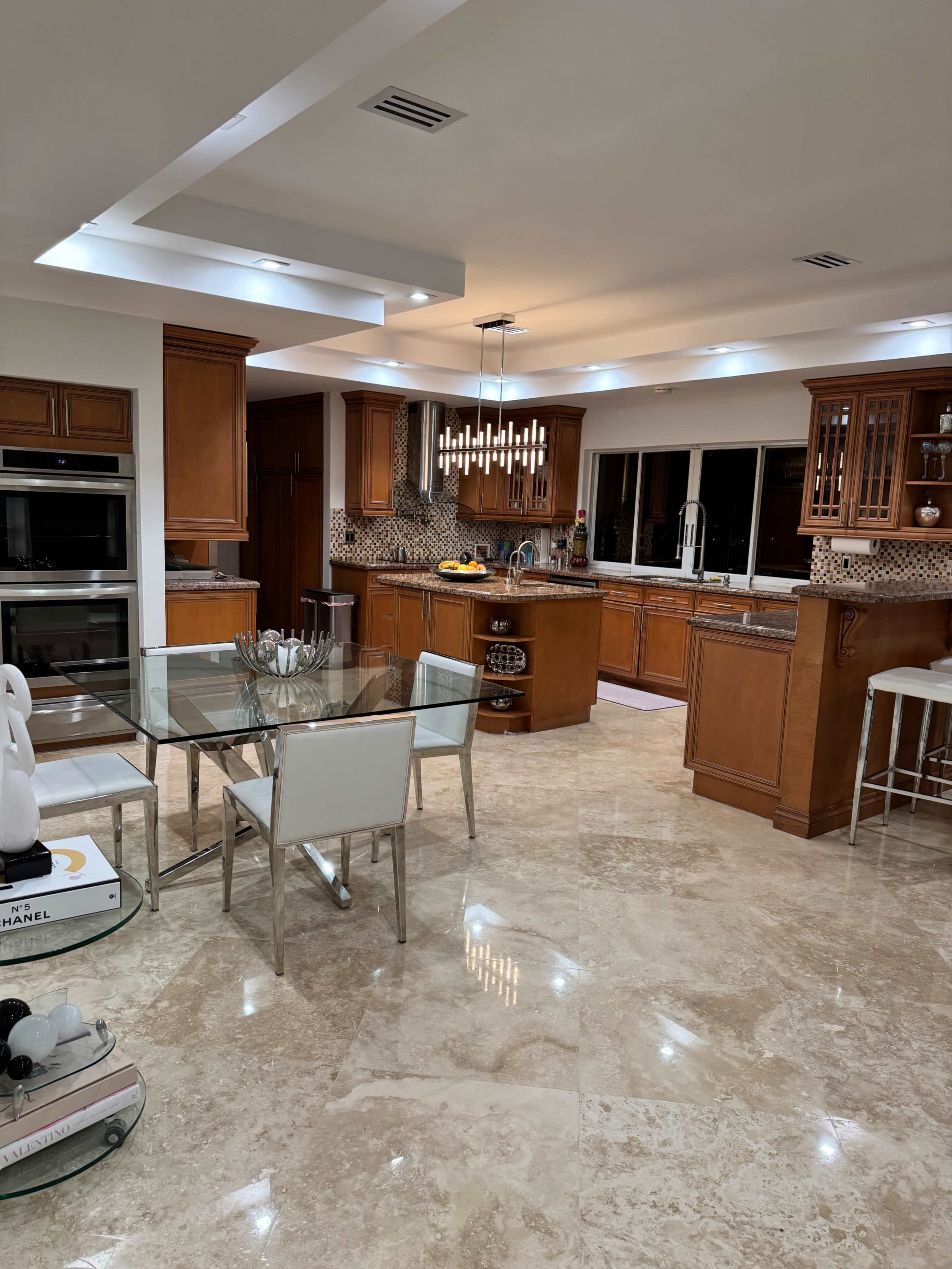 Luxury Modern Water Front Home Image in Tamarac, Tamarac, FL