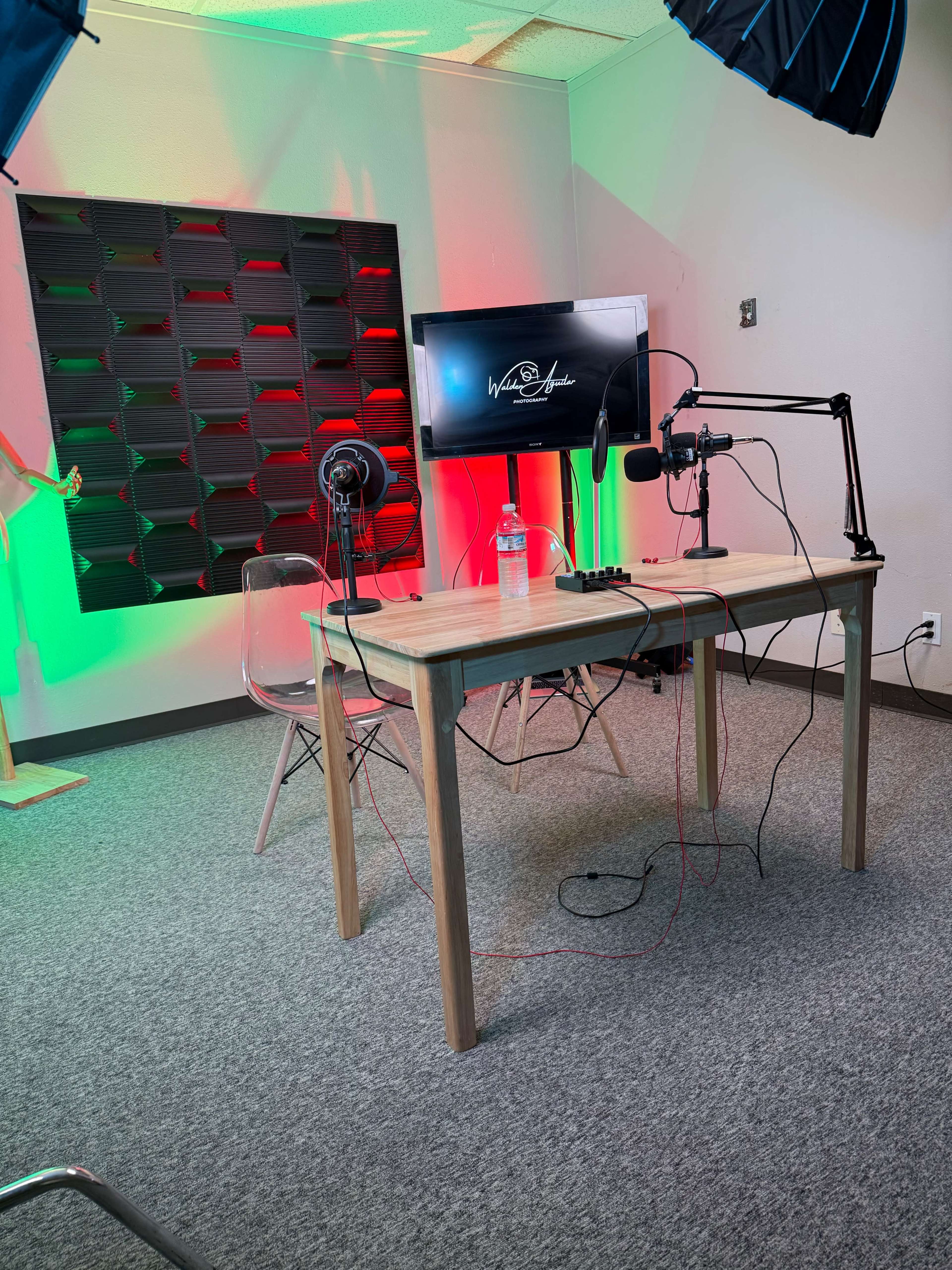 Photostudio in Sacramento Image in Arden-Arcade, Sacramento, CA