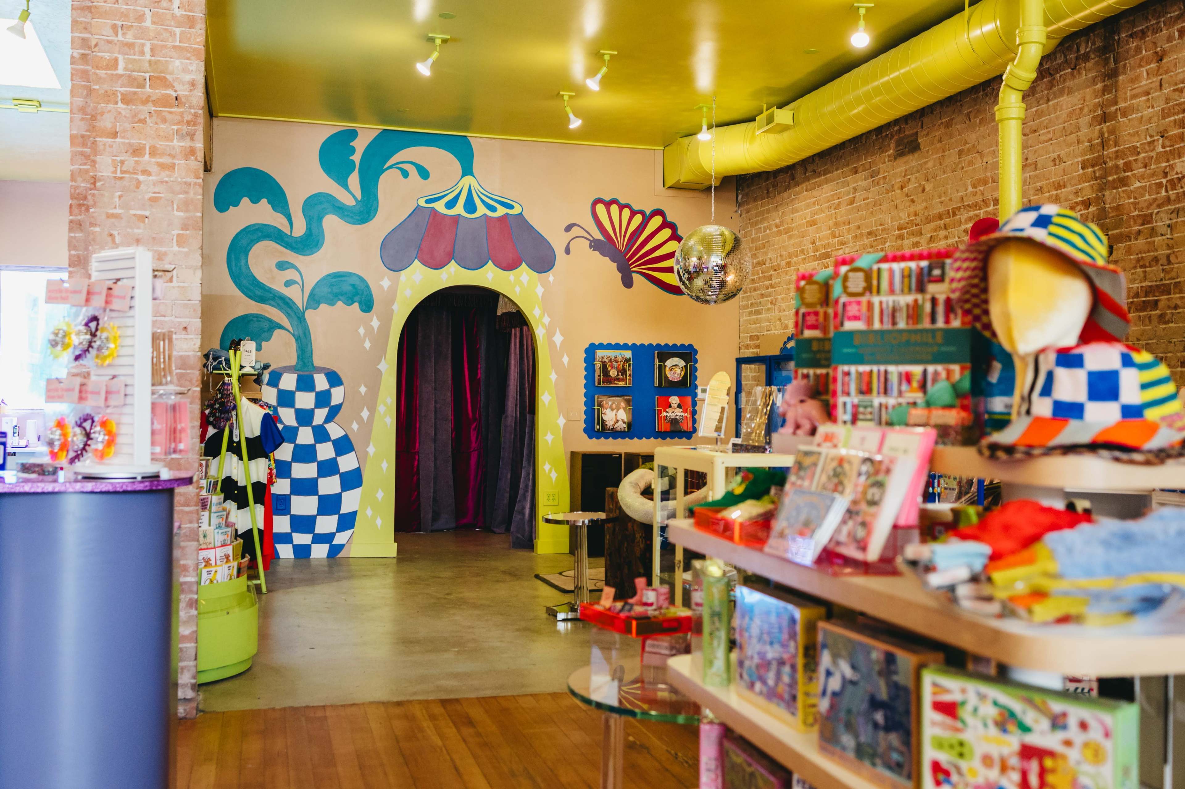 Joyful Downtown Boutique Space with Creative Vibes Image in Central City, SALT LAKE CITY, UT