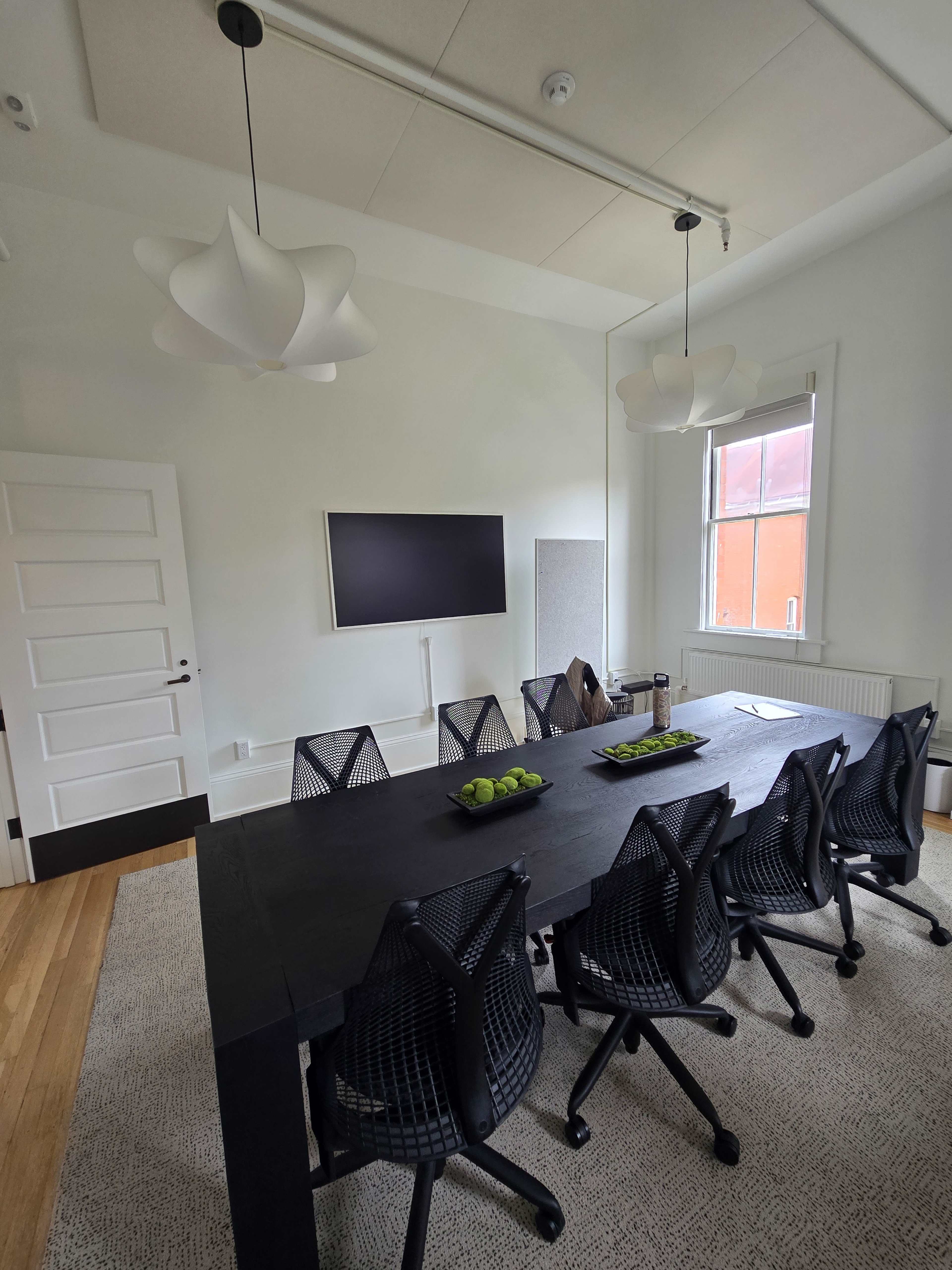 Modern Chic Office Overlooking the Iconic Golden Gate Bridge Image in Presidio of San Francisco, San Francisco, CA