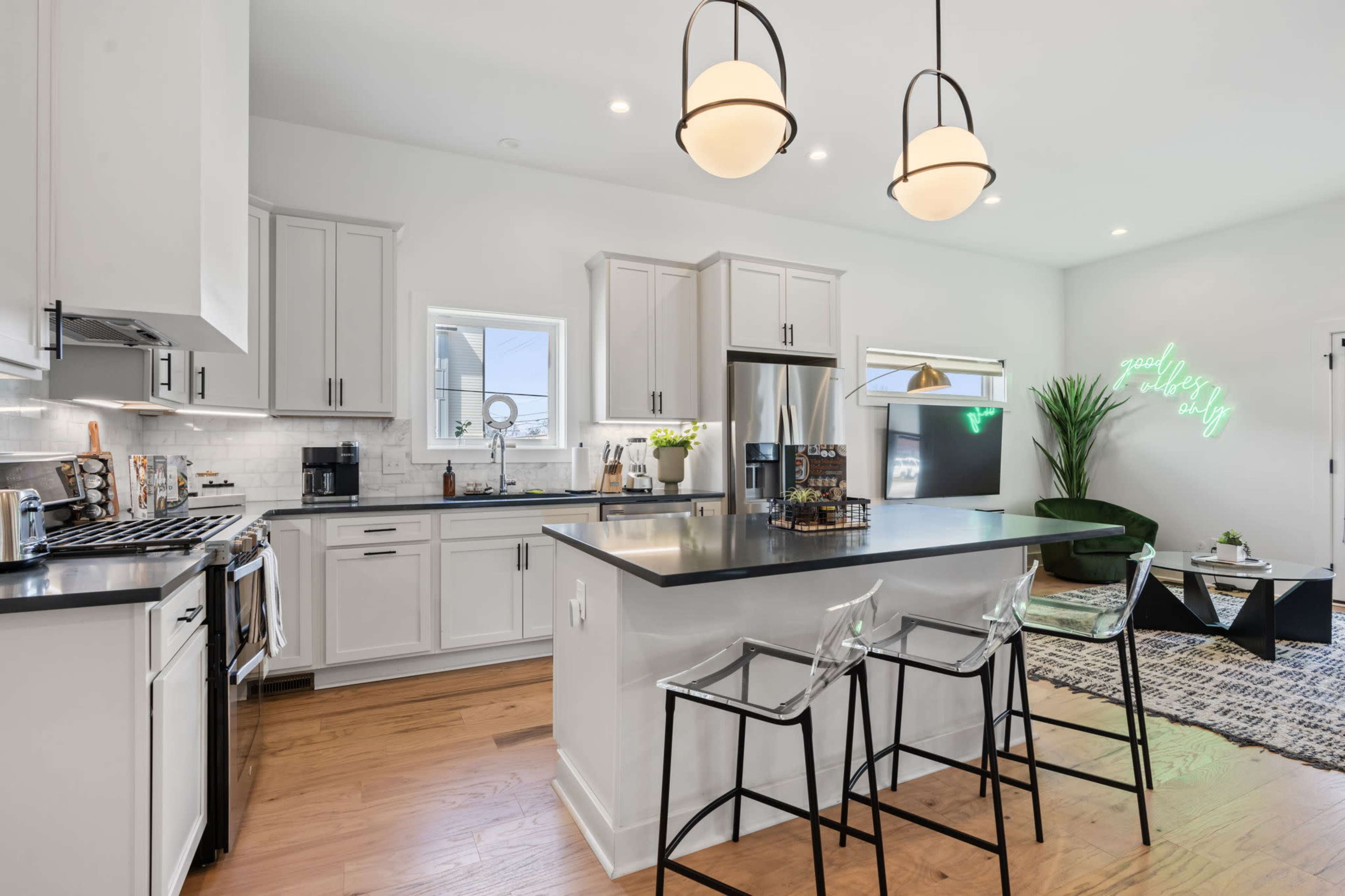 Modern East Nashville home 8 minutes from downtown, 4 story home with rooftop terrace Image in East Nashville, Nashville, TN