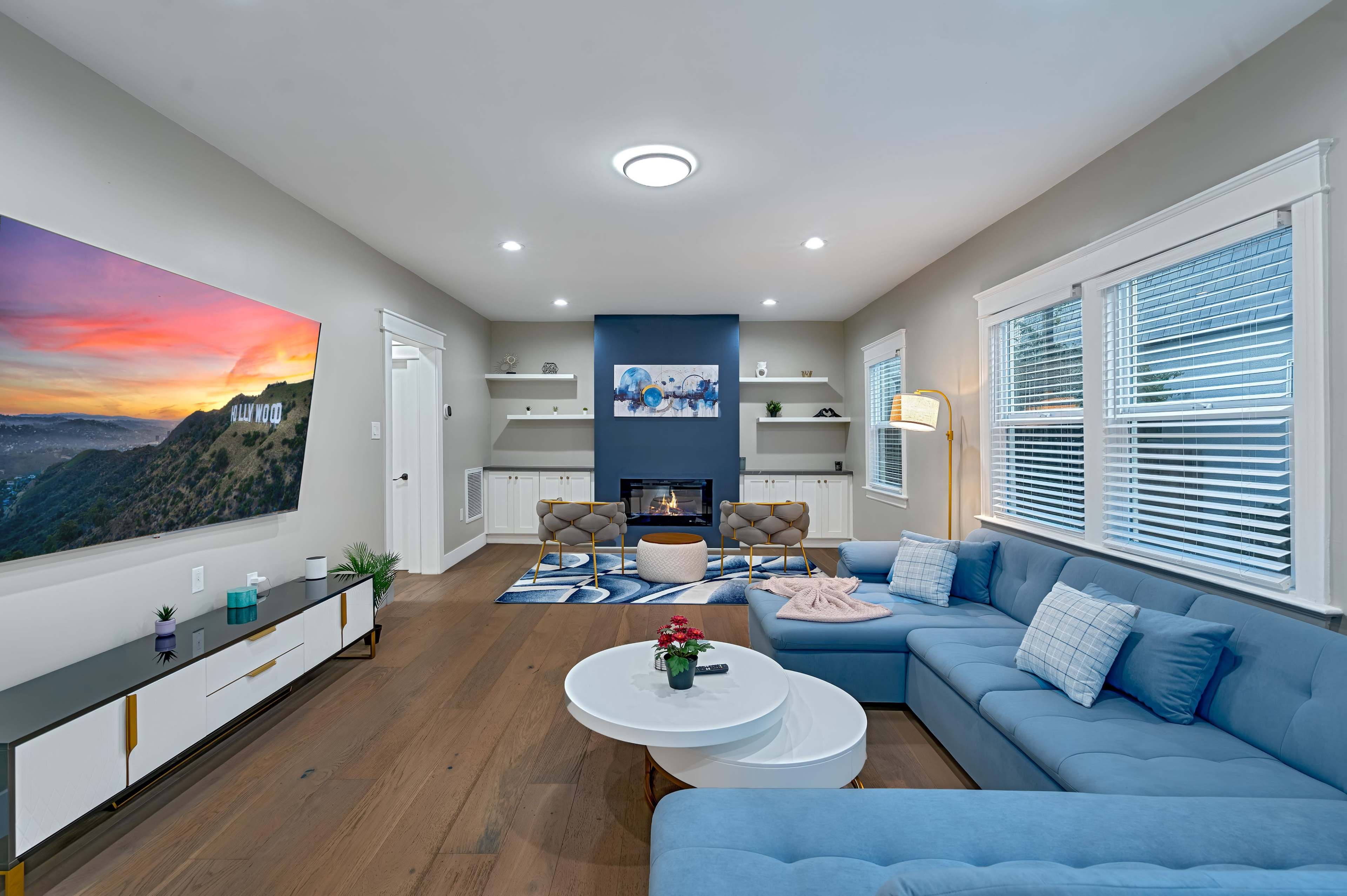 Hollywood Home w/ Pickleball Court, Deck, & Themed Kid’s Room Image in Central LA, Los Angeles, CA