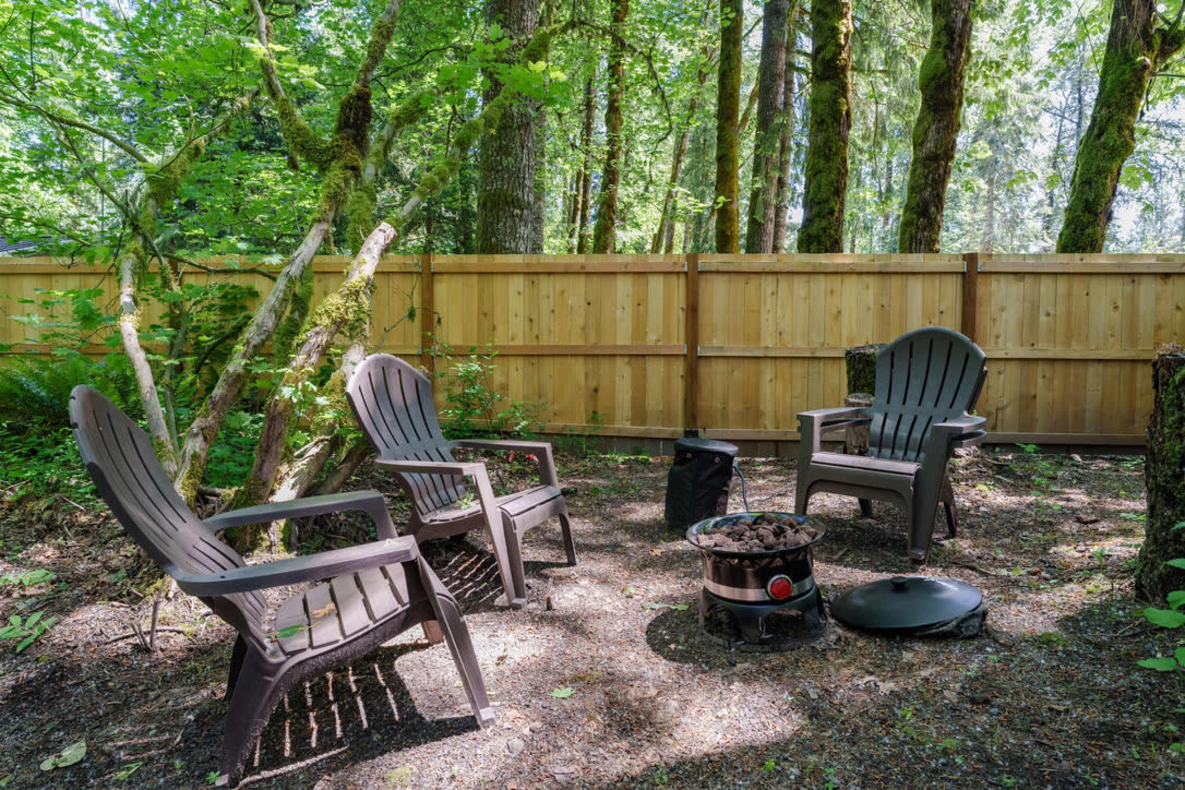 Modern Luxury Mt. Hood Cabin - Hot Tub, Fire Pit & Deck for Events Image in Mount Hood Village, Rhododendron, OR