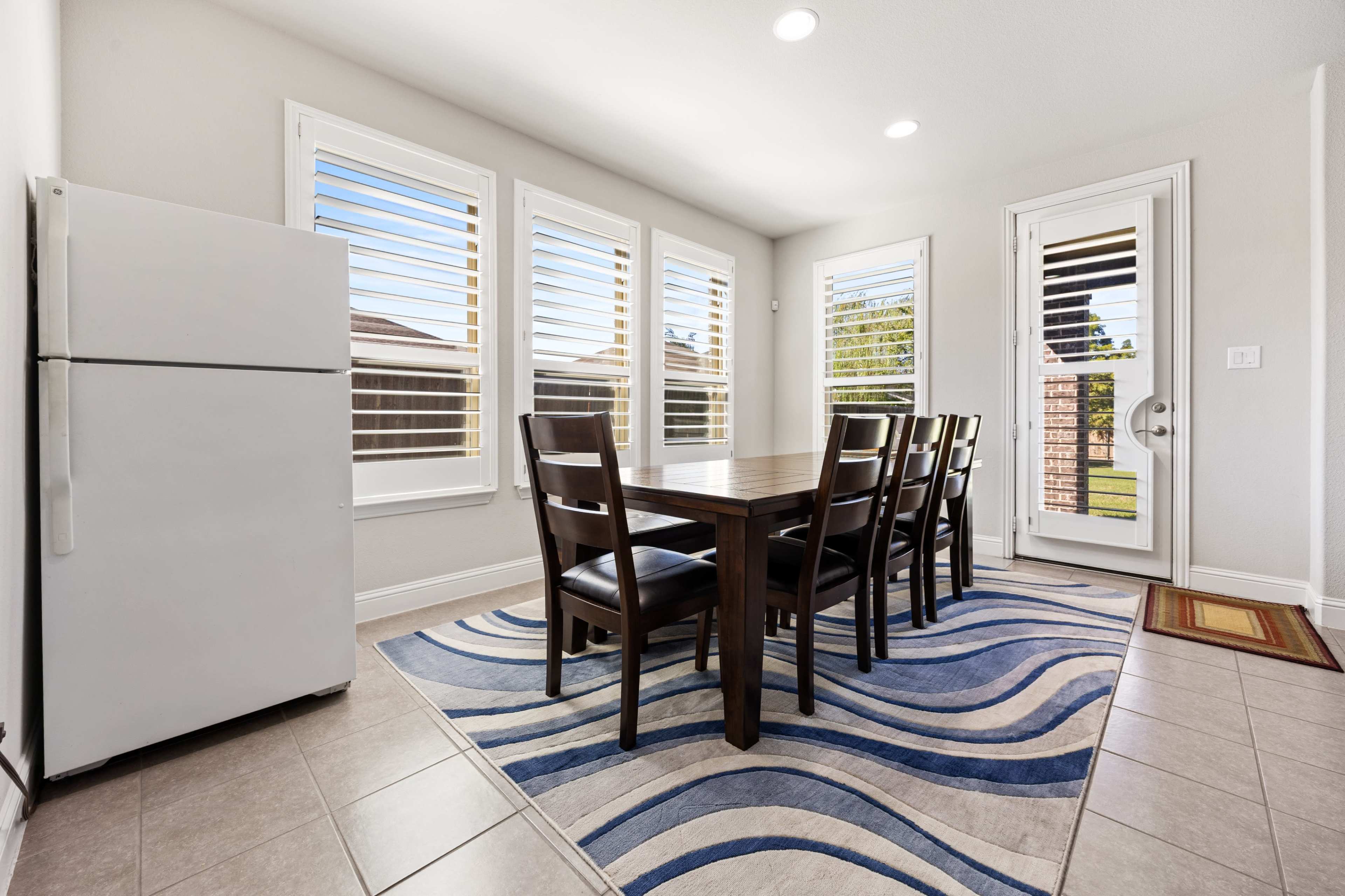 5000 sq ft Spacious Beautiful Contemporary Home - Presented by CasaLuce Image in Sachse, sachse, TX