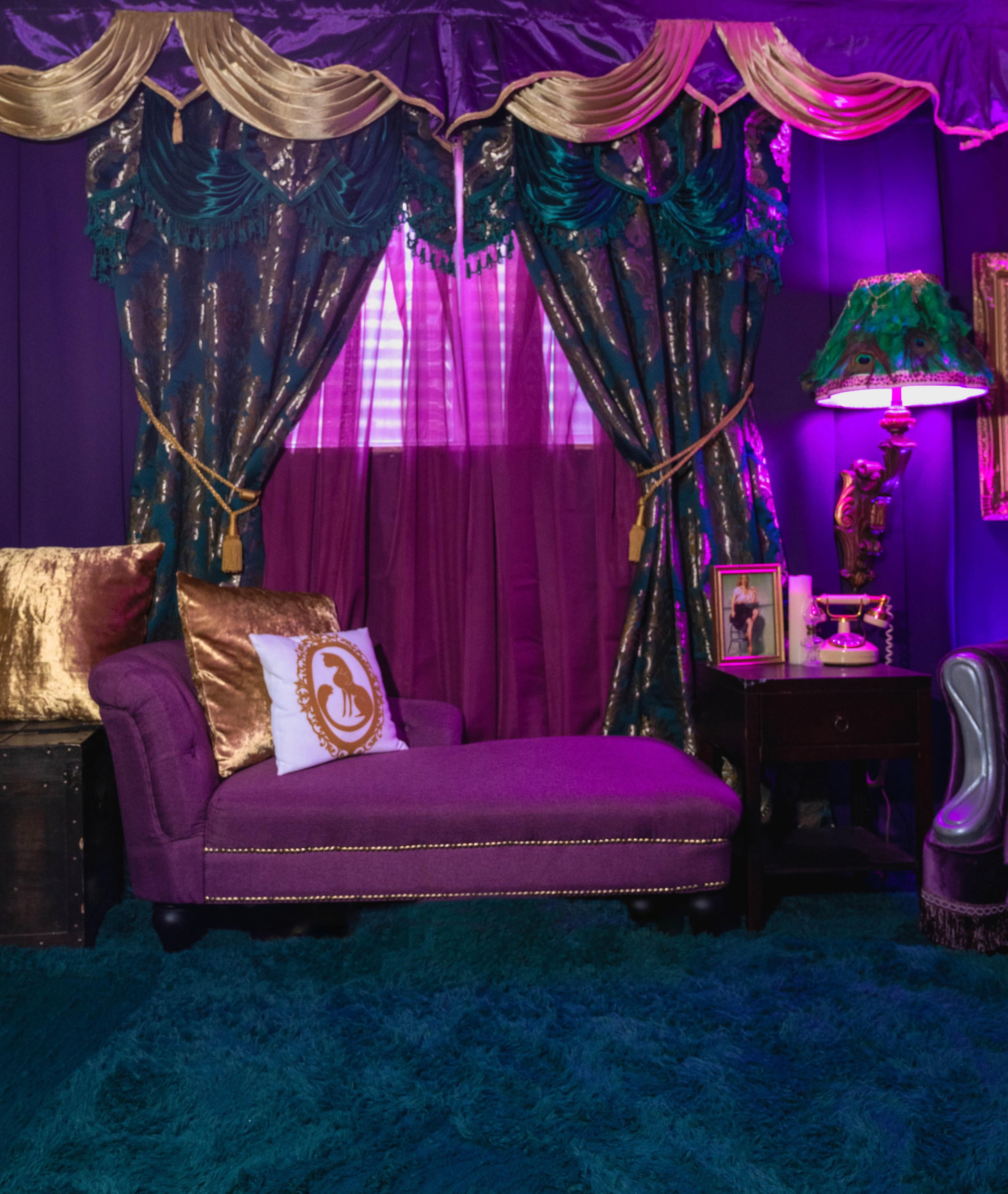 Royal Purple Parlor Image in Aurora, Aurora, CO